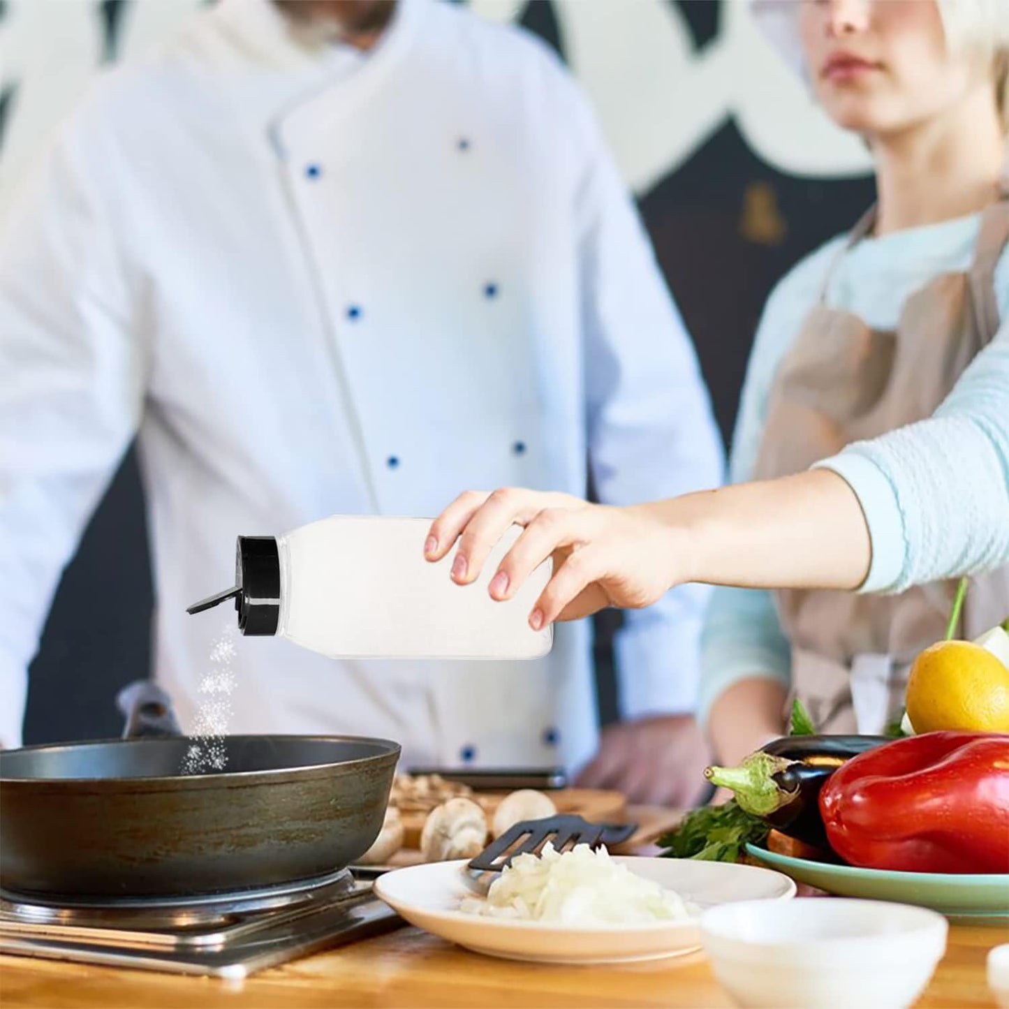 ROYALHOUSE 6 PACK 32 Oz with Black Cap, Plastic Spice Jars Bottles Containers, Perfect for Storing Spice, Herbs and Powders, Lined Cap, Safe Plastic, PET, BPA free, Made in the USA