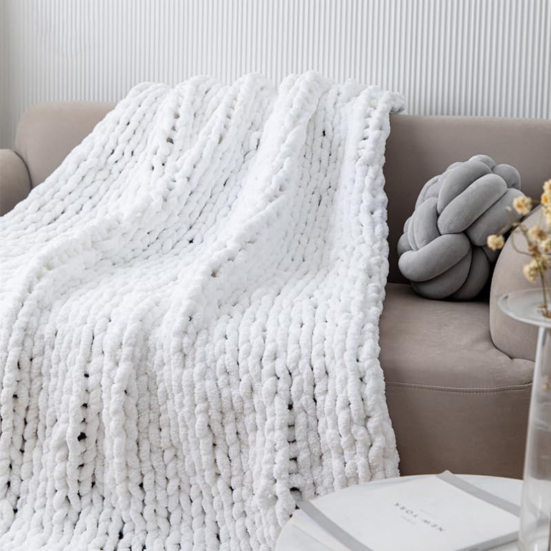 Chunky Knit Blanket Throw 40"×40", Hand Knitted Warm Chenille Throw Blanket, Home Decor Soft Thick Yarn Cable Knit Blanket, Soft Breathable Fleece Banket Christmas for Couch Bed Sofa Best Gift (White)