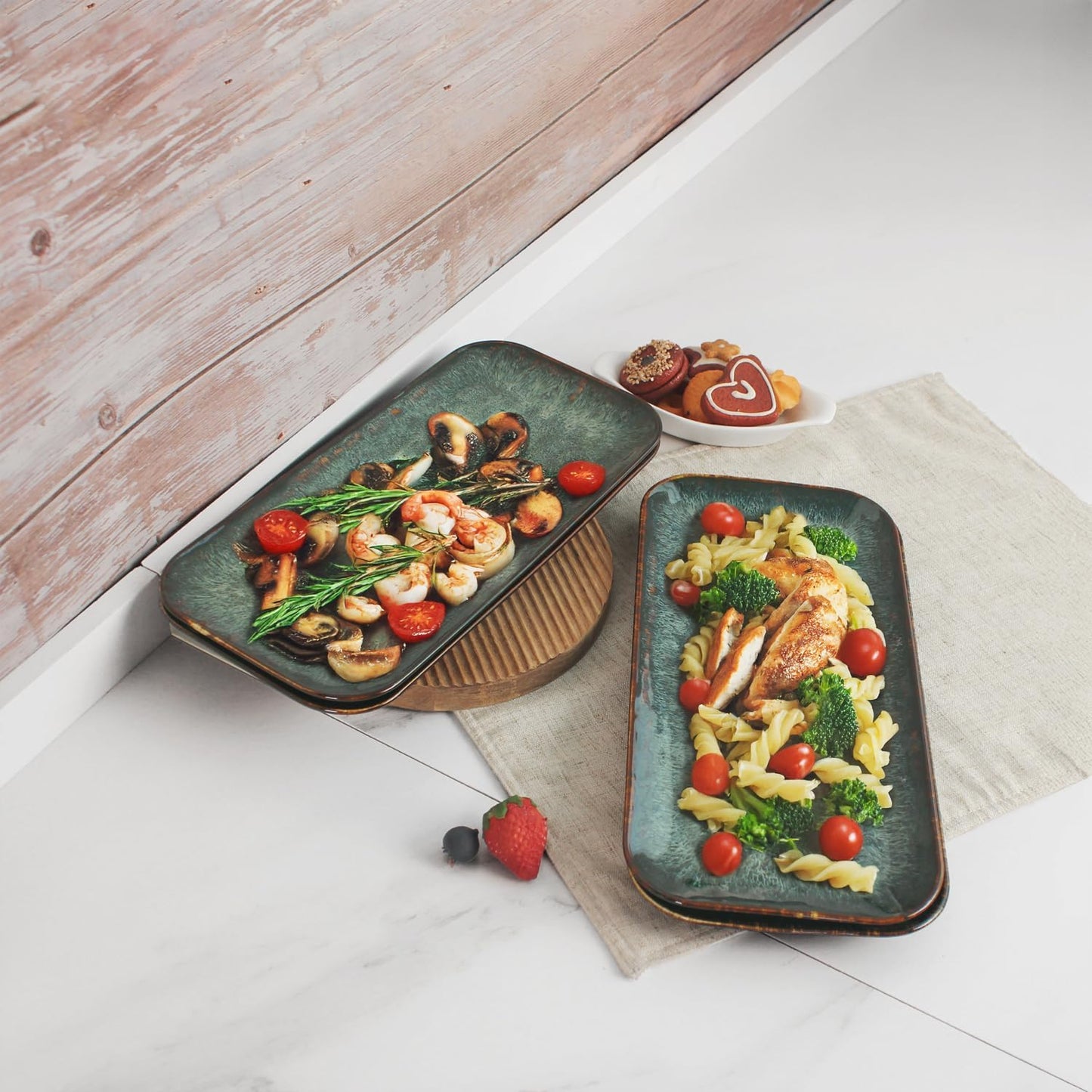 Ceramic Serving Dinner Plate Set, 4-Piece for Main Meals, Tacos, Lunches, Snack, Platters - Microwave and Dishwasher Safe, Scratch Resistant, Kitchen Serving Dinnerware, Black 12.4 Inch