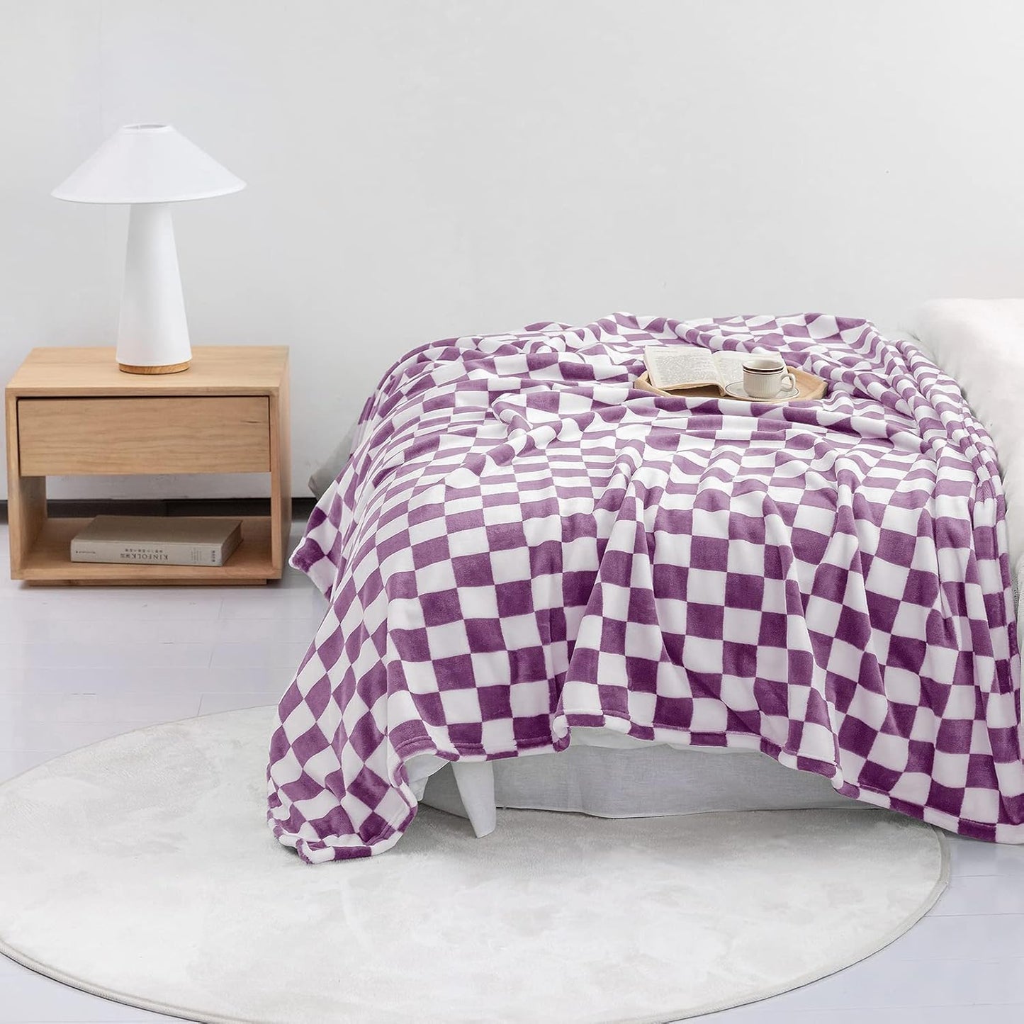 LOMAO Throw Blankets Flannel Blanket with Checkerboard Grid Pattern Soft Throw Blanket for Couch, Bed, Sofa Luxurious Warm and Cozy for All Seasons (Purple, 60"x80")