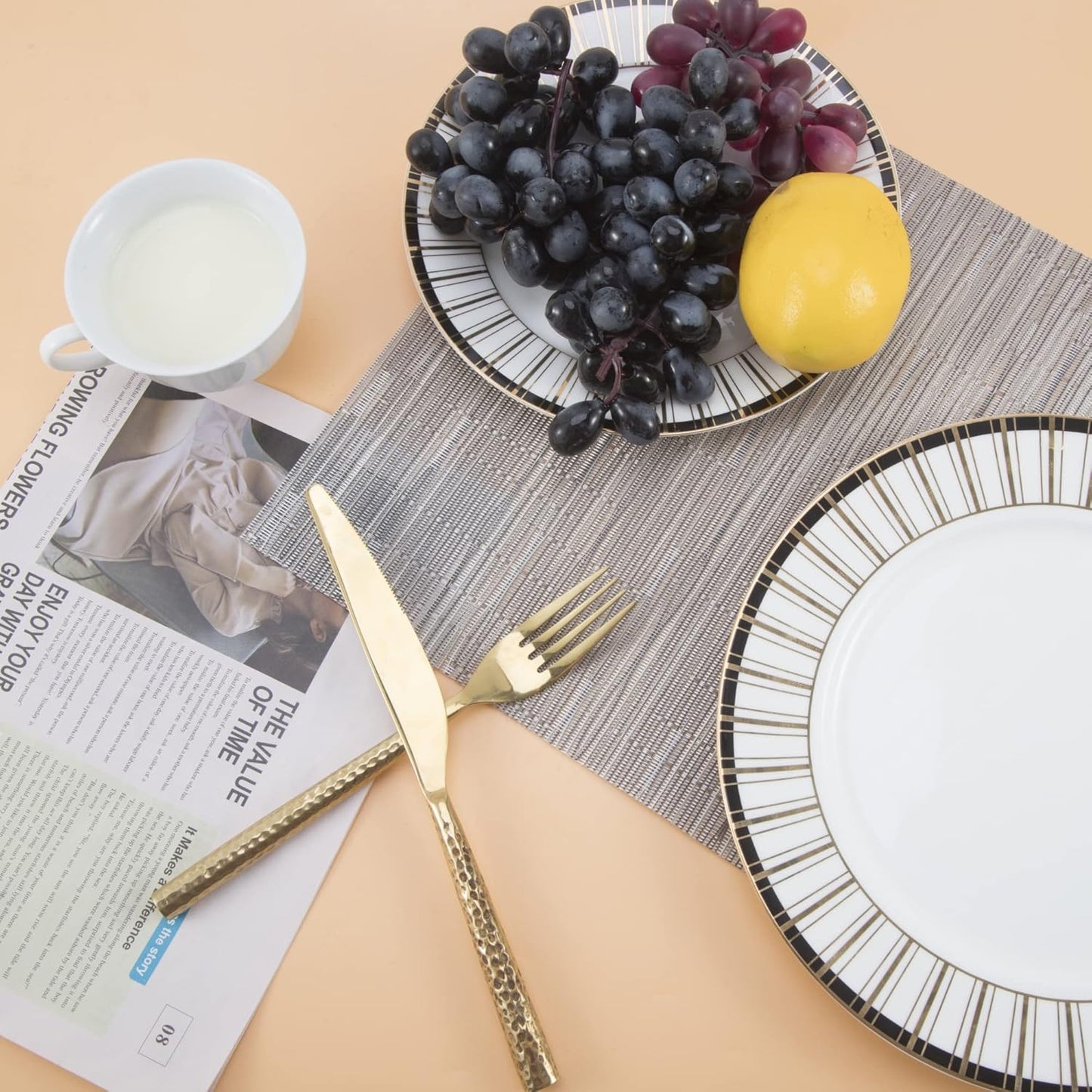 Vinyl Placemats Set of 6 - Easy Clean Modern Durable Washable Place Mats - Heat Resistant Placemats for Kitchen Table - PVC Table Mats for Dining Table (Sliver, 6)