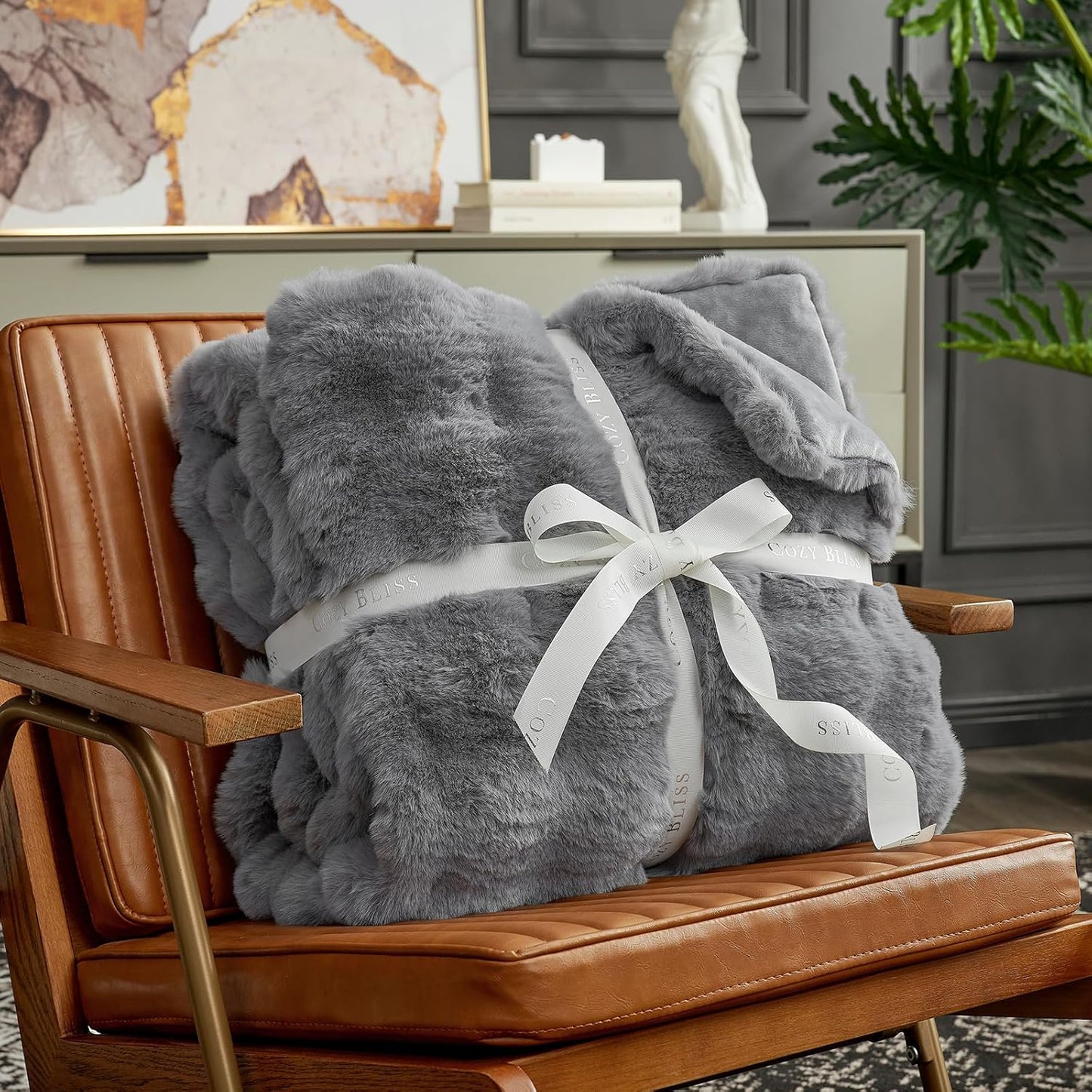 Cozy Bliss Faux Fur Throw Blanket for Couch, Fuzzy Soft Plush Thick Bubble Blanket for Sofa Bedroom Living Room, 90 * 90 Inches Light Grey