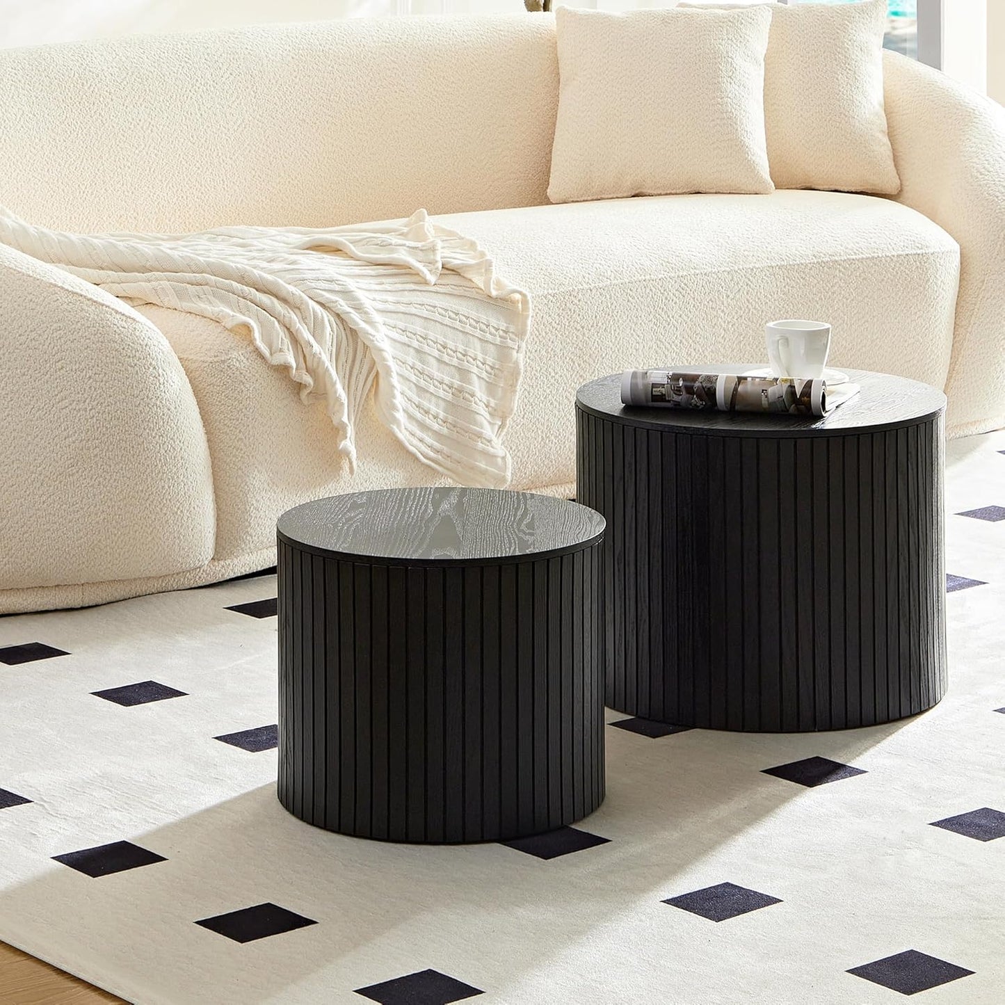 Nesting Coffee Tables Set of 2, Wooden Round Coffee Tables with Storage,Modern Circle Accent End Table Center Table for Small Spaces Living Room Bedroom Balcony Office Drum Side Table,Black
