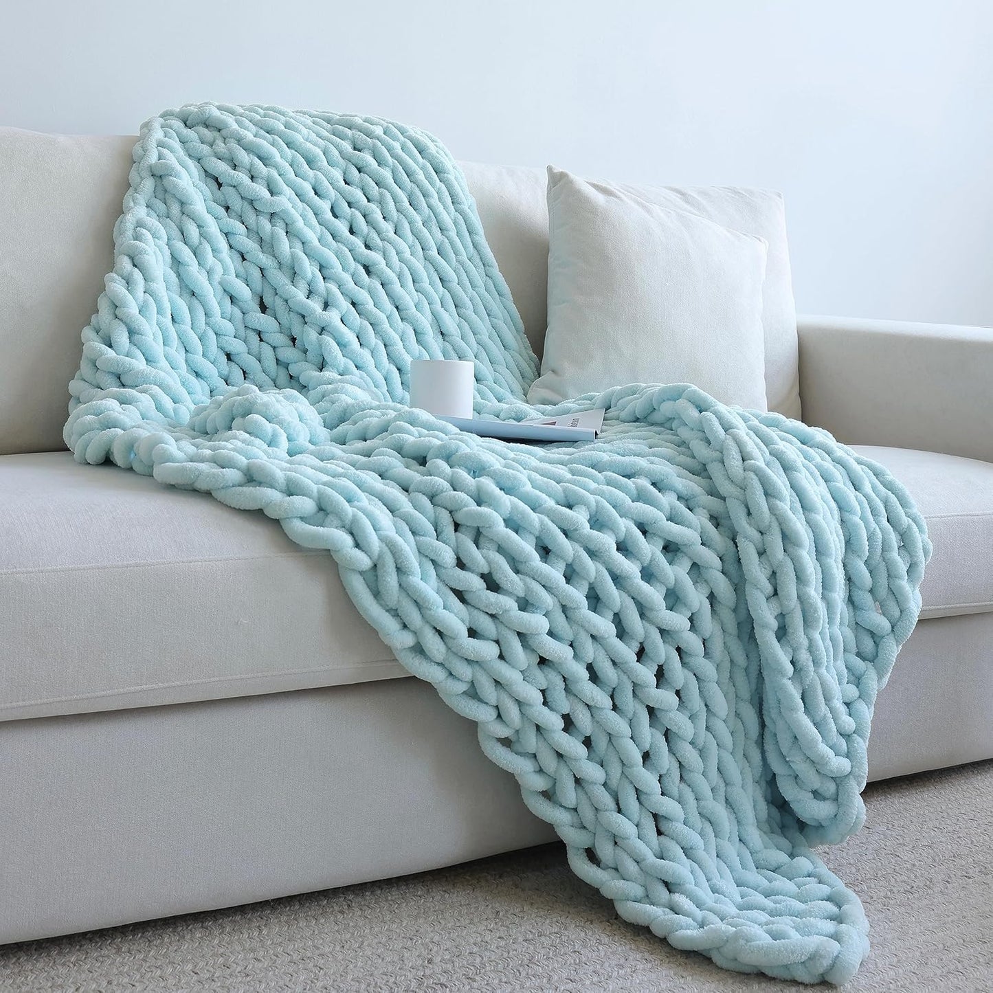 Maetoow Chenille Chunky Knit Blanket Throw (60×80 Inch), Handmade Warm & Cozy Blanket Couch, Bed, Home Decor, Soft Breathable Fleece Banket, Christmas Thick and Giant Yarn Throws, Baby Blue