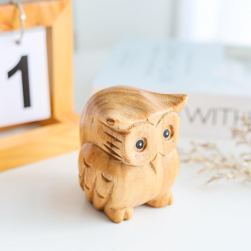 Thai Wooden Hand Carved Wooden Owl Statue, Sculpture Art Decorative Rustic Home Decor Accent Handmade Handcrafted Decoration Natural Color (Owl)
