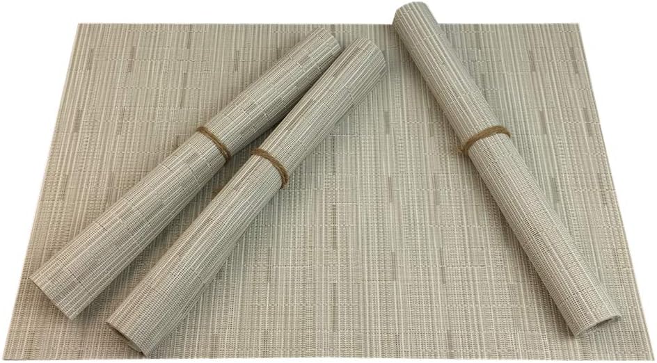 WAZAIGUR Placemats Set of 4 for Dining Table Heat-Resistant Washable Place Mats Woven Vinyl Kitchen Table Mats Easy to Clean,Cream