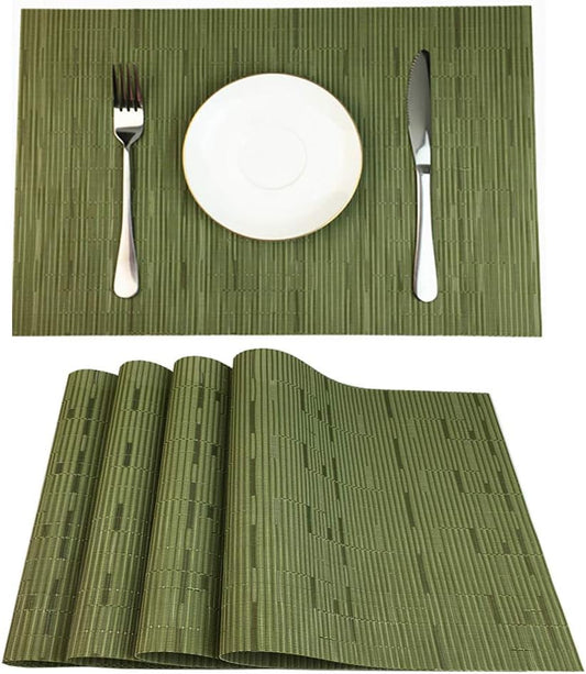 WAZAIGUR Placemats Set of 4 for Dining Table Heat-Resistant Washable Place Mats Woven Vinyl Kitchen Table Mats Easy to Clean,Green
