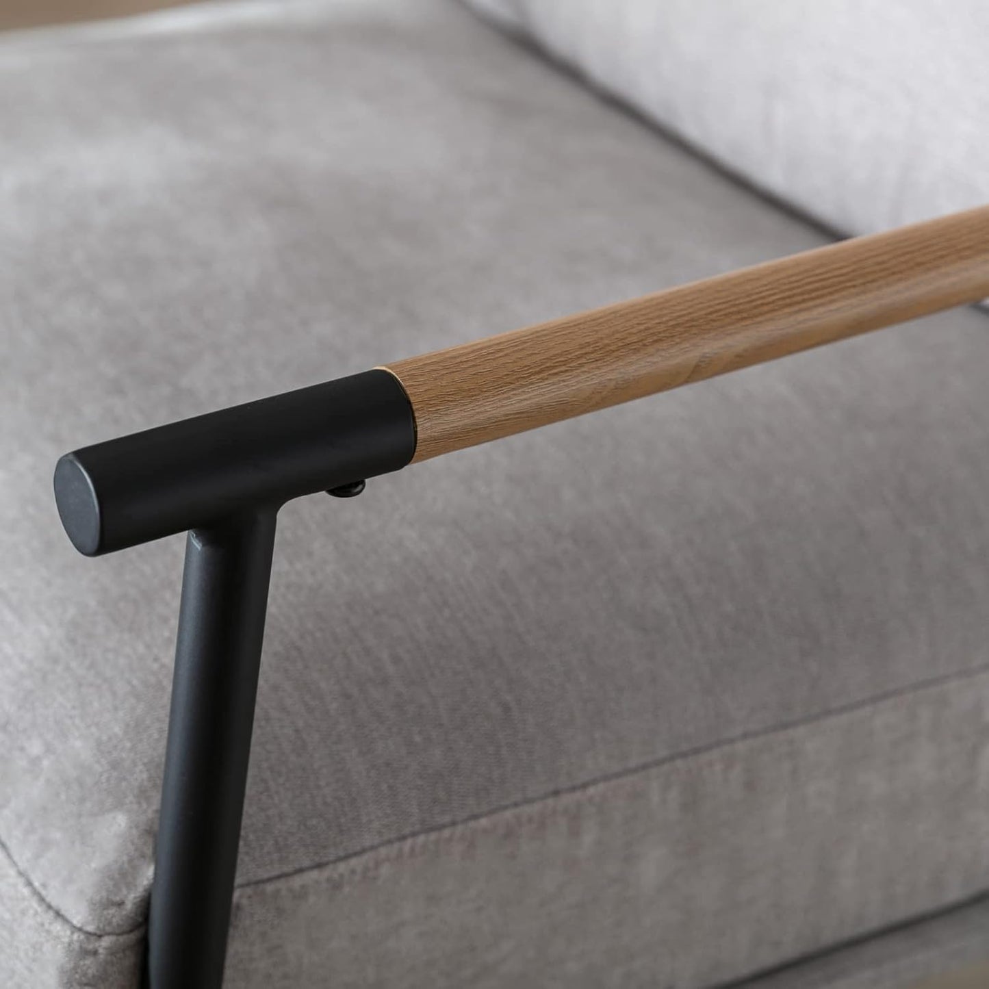 Mid-Century Accent Chair, Soft Armchair Chenille Fabric Lounge Chair with Black Metal Legs, Upholstered Leisure Chair for Living Room Bedroom Reception Room, 1PC, Grey