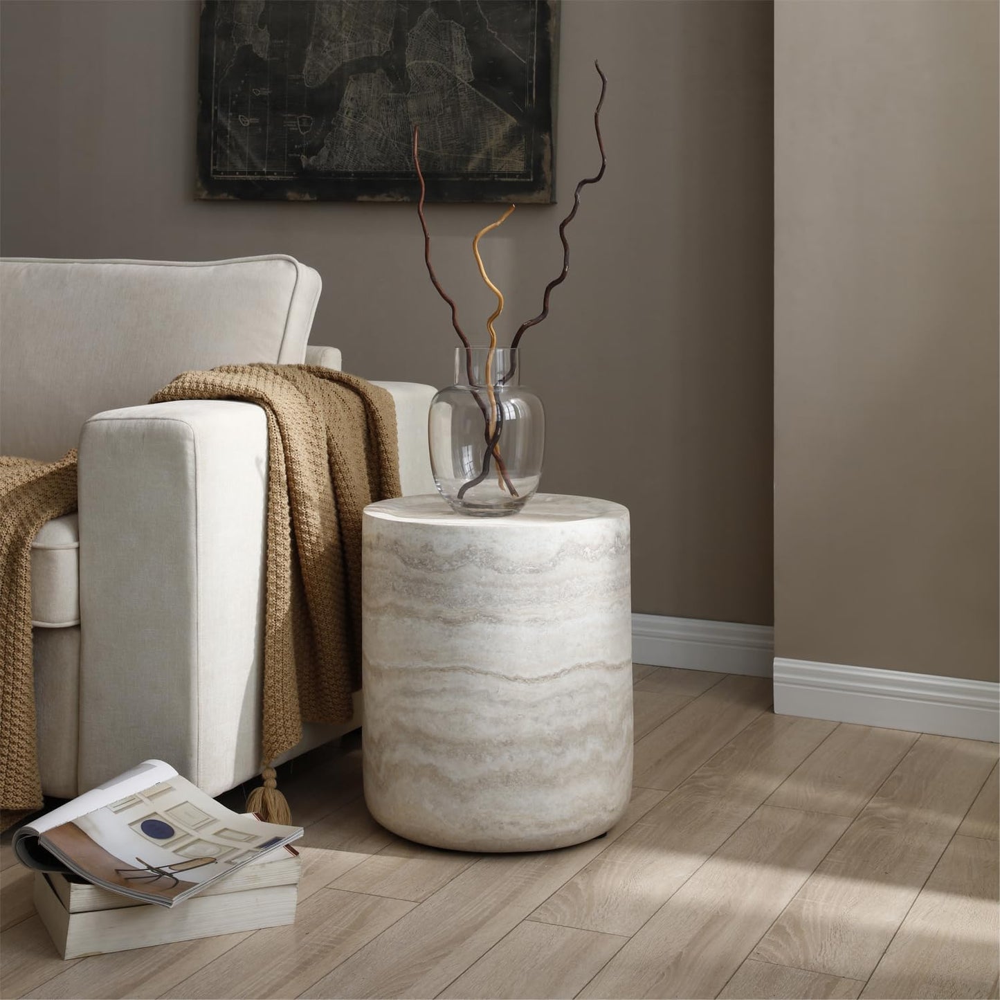 Faux Marble Coffee Table, Modern Round Coffee Table for Living Room, Circle Drum Coffee Side Tables, Fiberglass Center End Table for Small Place Apartment Office (15.74" Marble)