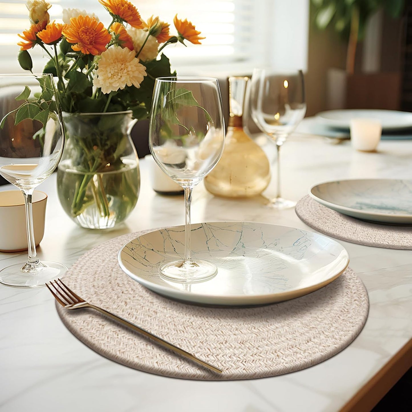 Round Placemats Set of 6, Cotton Rope Woven Table Mats, Hot Pads for Kitchen, Non Slip Heat Resistant Place Mats, 13 Inches Braided Placemat for Farmhouse Decor and Kitchen Table Decor (Brown)