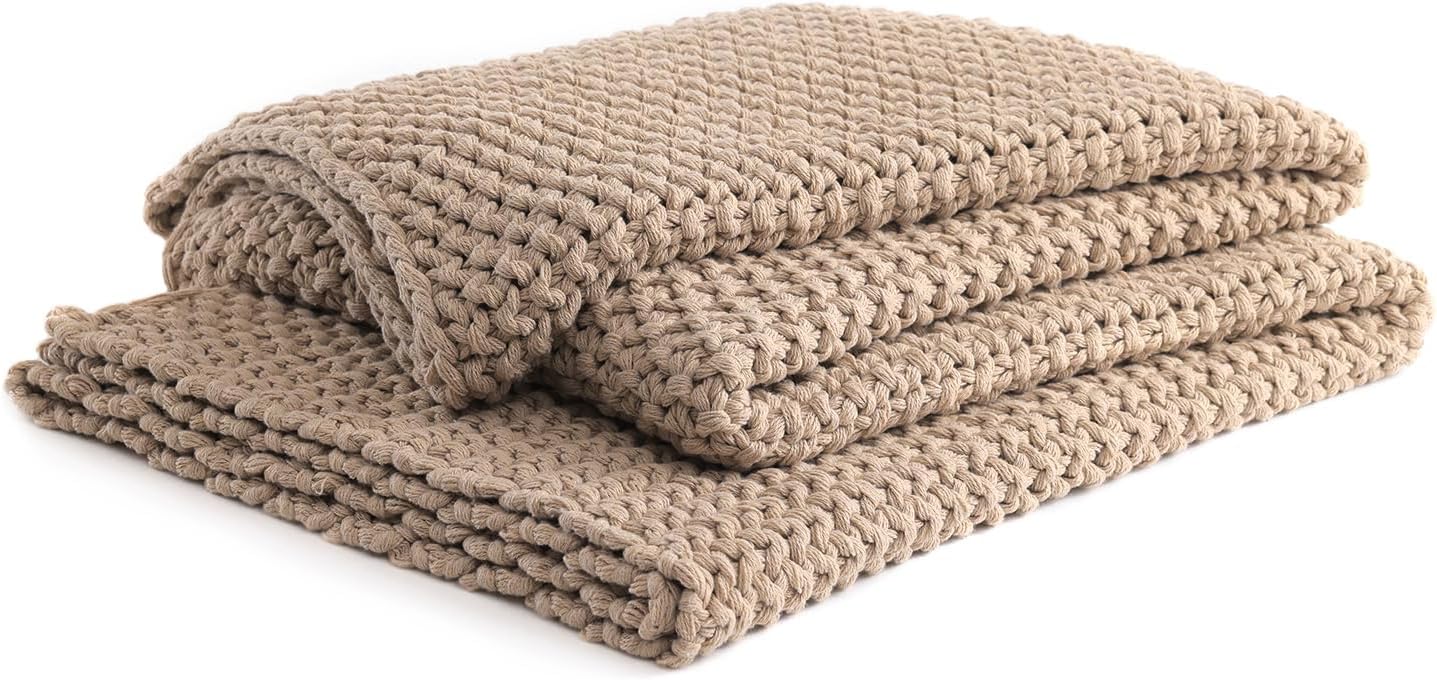 YnM Chunky Cotton Knit Throw Blanket, Cable Knit Throws for Bed Couch Sofa, Comfy & Relaxing, Decorative Piece for Farmhouse Modern Boho Rustic Scandinavian Chic Vibe, Beige 50x60 Inches