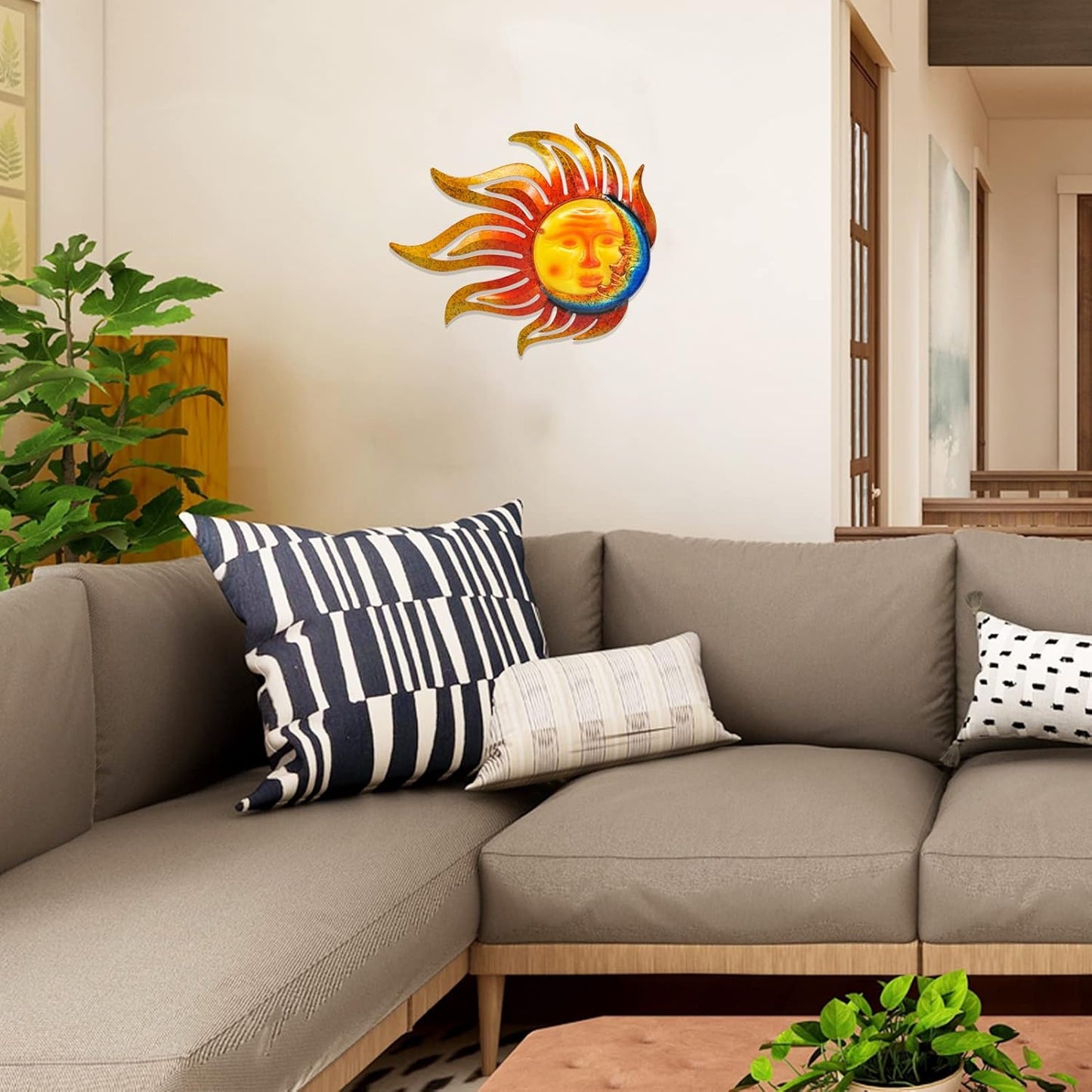 Sun Metal Wall Art Outdoor Decor Sun Moon Face Wall Decor Rust Proof Large Metal Sun(18Inch) Hanging Patio Living Room Bedroom Garden Fence