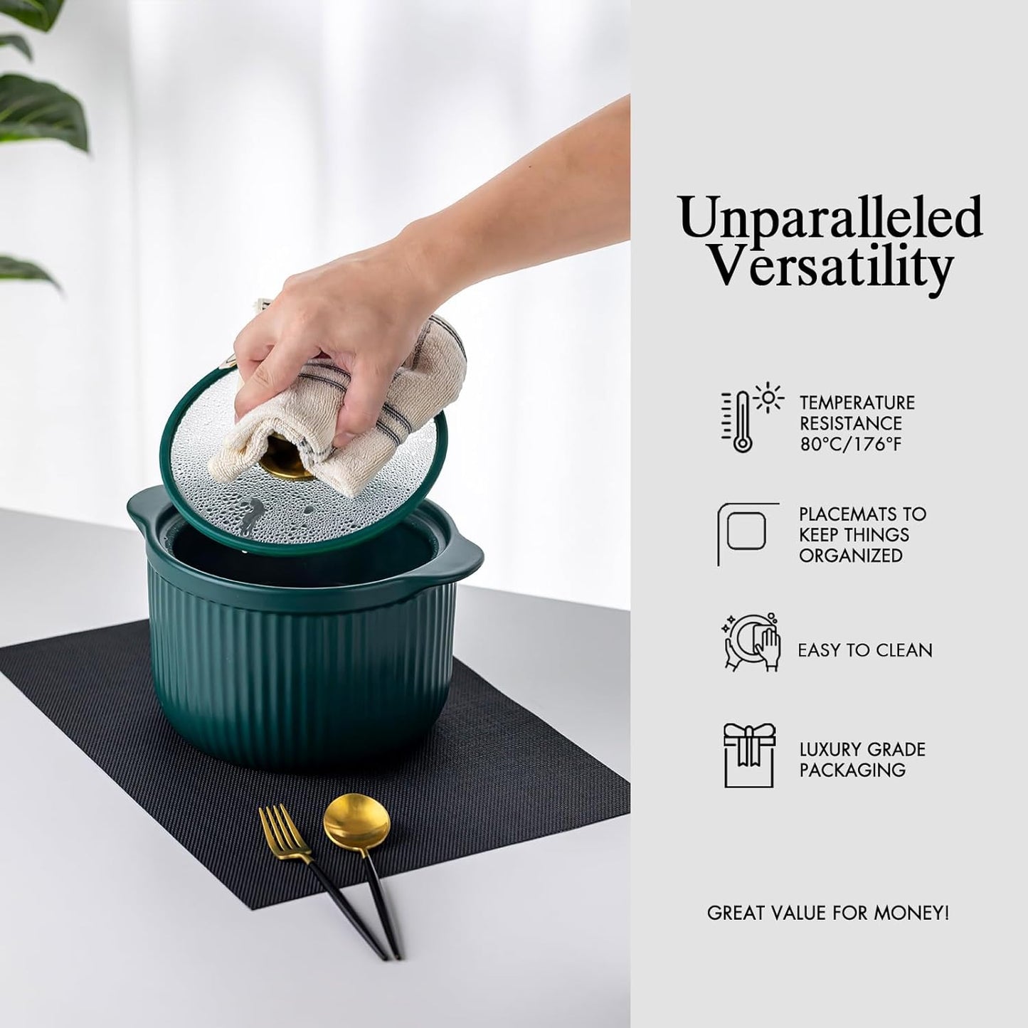 Placemats Set of 6 - Easy Clean Woven Vinyl Placemats for Dining Table, Indoor/Outdoor Place Mats, Washable PVC Table Mats（Black）