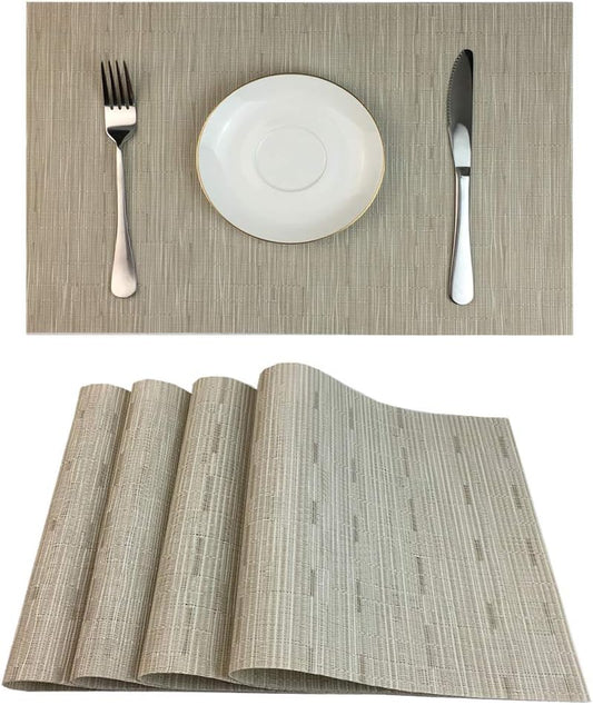 WAZAIGUR Placemats Set of 4 for Dining Table Heat-Resistant Washable Place Mats Woven Vinyl Kitchen Table Mats Easy to Clean,Cream