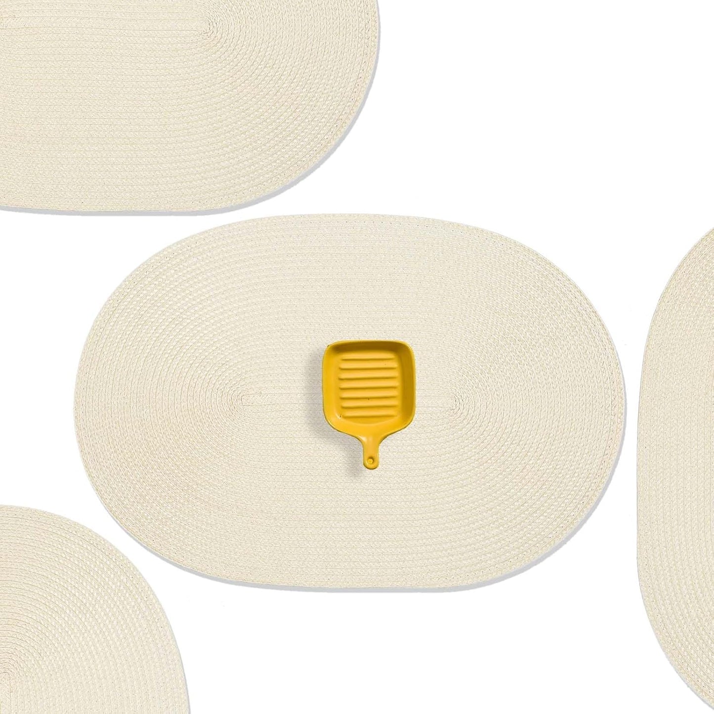 AHHFSMEI Placemats Set of 8 for Dining Table Washable Woven Vinyl Non-Slip 18x12 inches Placemat Heat-Resistant Durable Table Mats for Dining Table Easy to Clean (Oval Beige, 8)