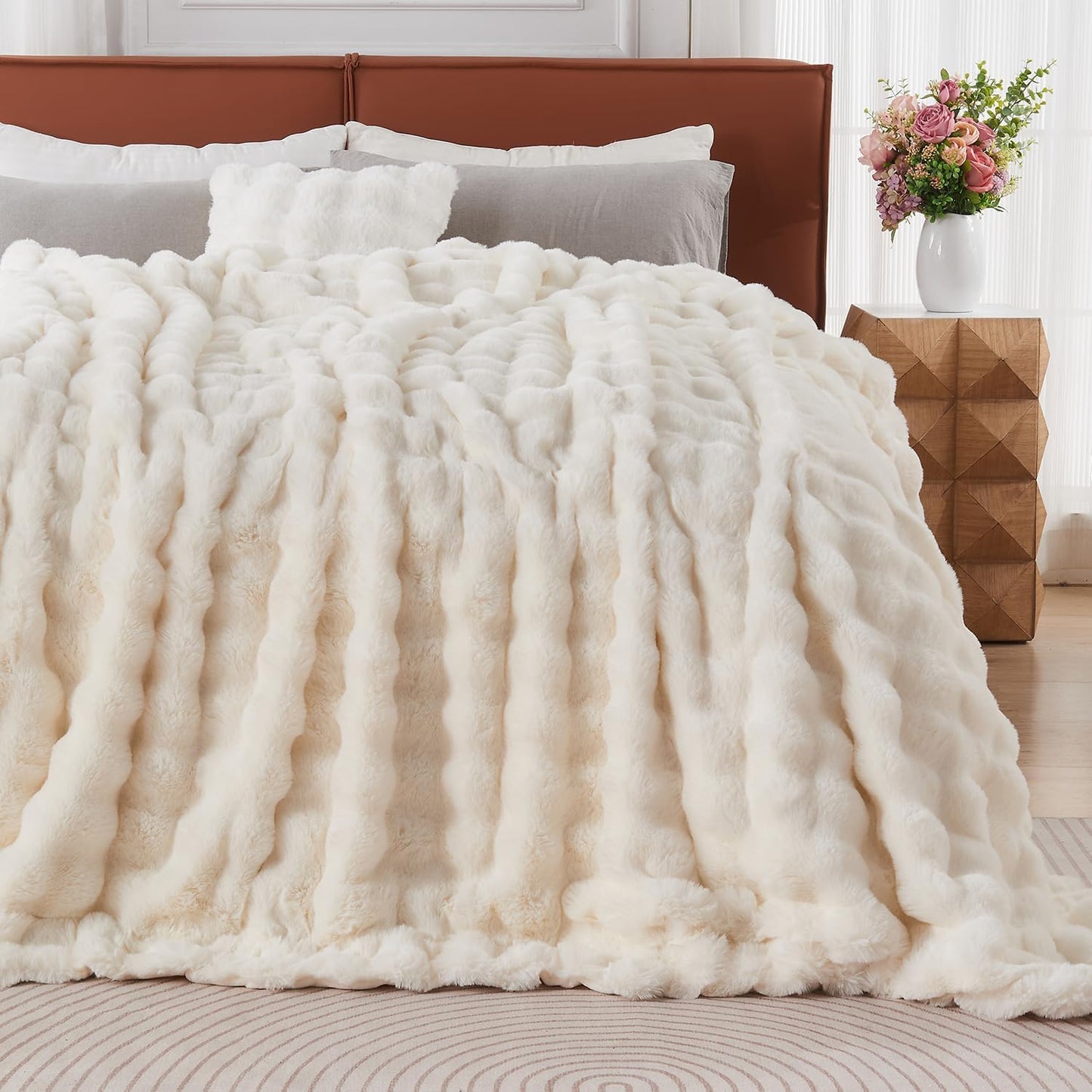 Lotus Karen Queen Size Faux Fur Blanket - Cream White Big Bubble Rabbit Fluff, 90x90 Inches