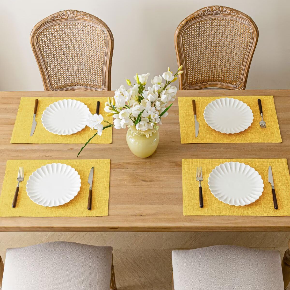 Placemats Set of 4, Bilayer Thickened Linen Place Mats Heat Resistant Machine Washable Wrinkle Free Carefully Selected Polyester Mats for Kitchen/Dining/Coffee Table (Yellow)