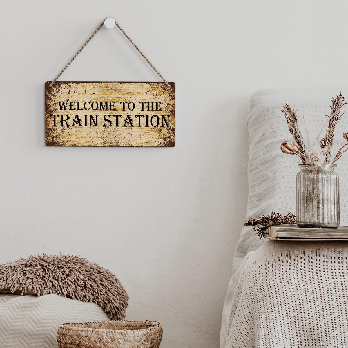 SENJIAN Rustic Train Station Wood Decor Sign, Retro Welcome to the Train Station Printed Wood Sign Wall Art, Hanging Door Sign, Decorative Wood Sign Home Decor 12" x 6"