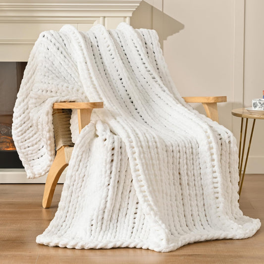 Esterra Chunky Knit Blanket Throw 40"x50", 100% Hand Knitted Chenille Throw Blanket, Cozy Soft Thick Cable Knit Throw Large Rope Knot Crochet Throw Blanket for Sofa Couch Bed, Snow White