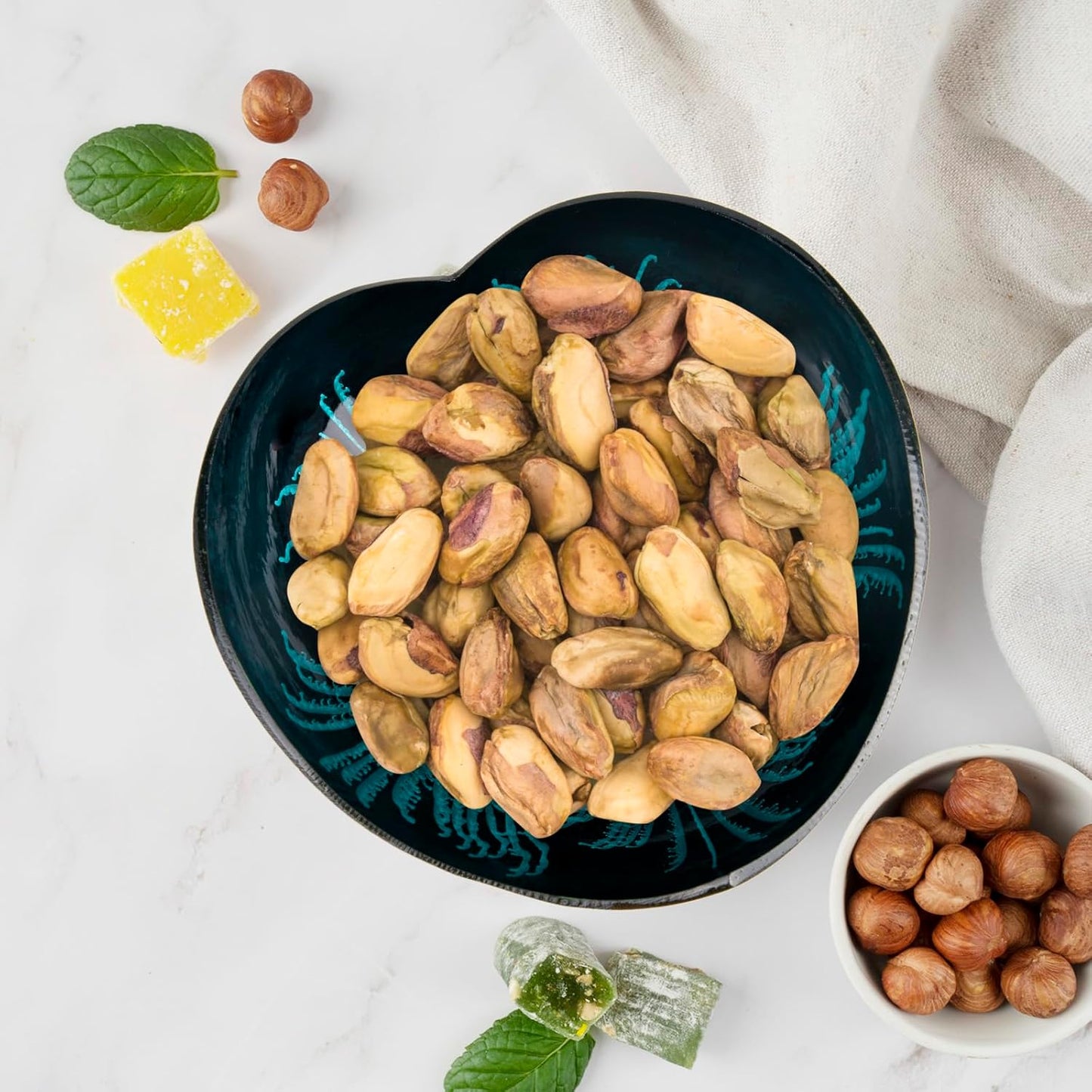 Coconut Bowls Decorative Candy Dish - Heart Acai Bowl, Natural Wooden Candy Dish, Key Bowl Holder for Entryway Table, Yogurt Smoothie Nuts Dessert Container, Rice Fruits Dry Snack Storage Shell Bowls