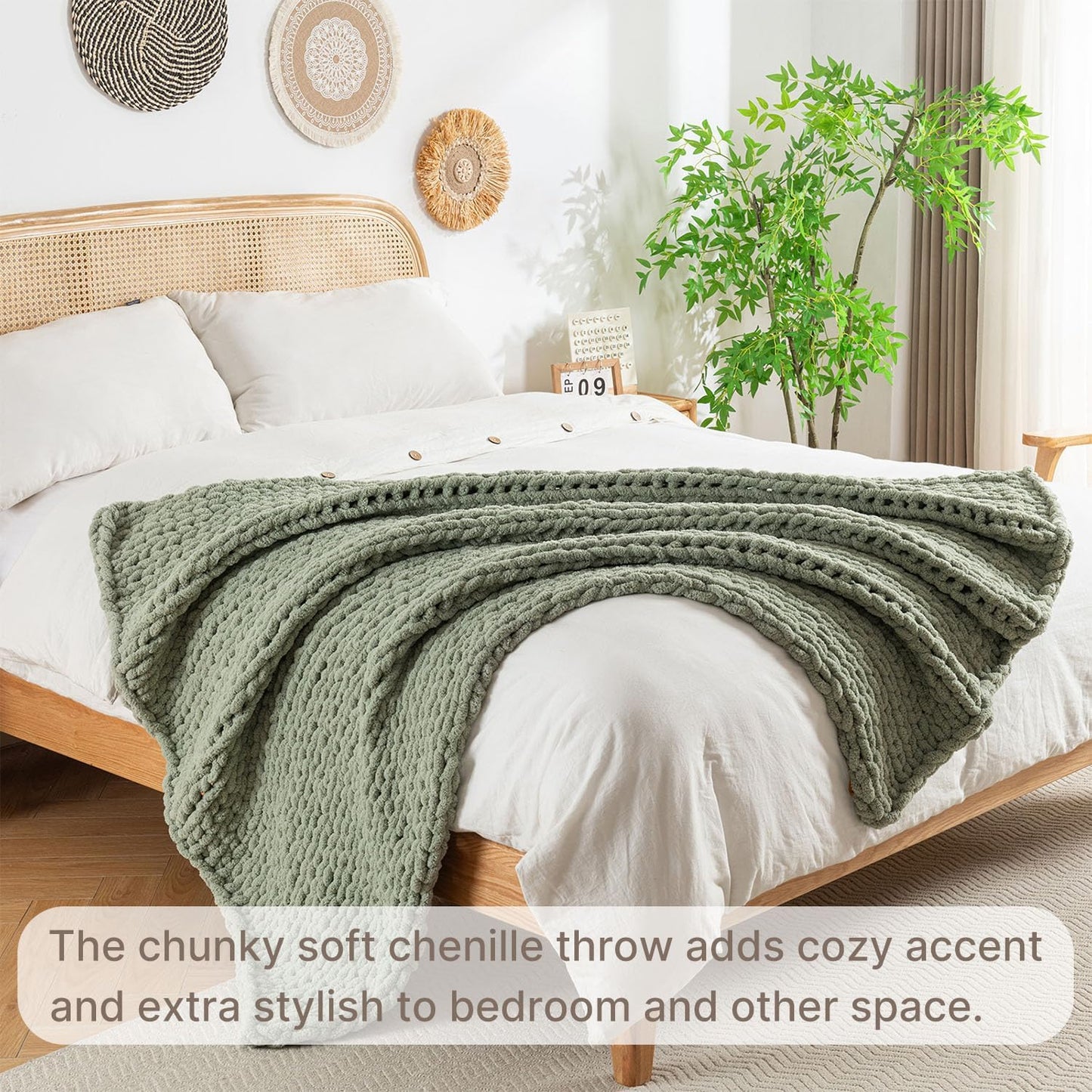 Chunky Knit Blanket Throw, 100% Hand Knit Throw Blanket Handmade Chenille Cable Knit Throw for Couch, Stylish Cozy Soft Rope Knot Crochet Blanket for Home Decor, Sage Green, 60x80 Inches