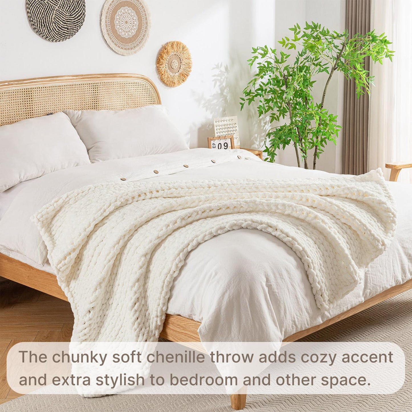 Chunky Knit Blanket Throw, 100% Hand Knit Throw Blanket Handmade Chenille Cable Knit Throw for Couch, Stylish Cozy Soft Rope Knot Crochet Blanket for Home Decor, Ivory, 60x80 Inches