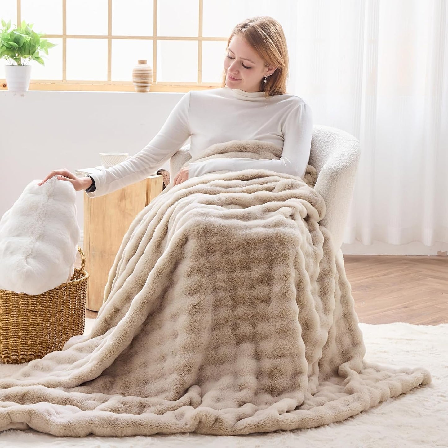 NEWCOSPLAY Faux Fur Twin Blanket Linen Bubble Blanket Thick Warm Soft for Couch Sofa Bed 550GSM (Linen, Twin(60"x80"))