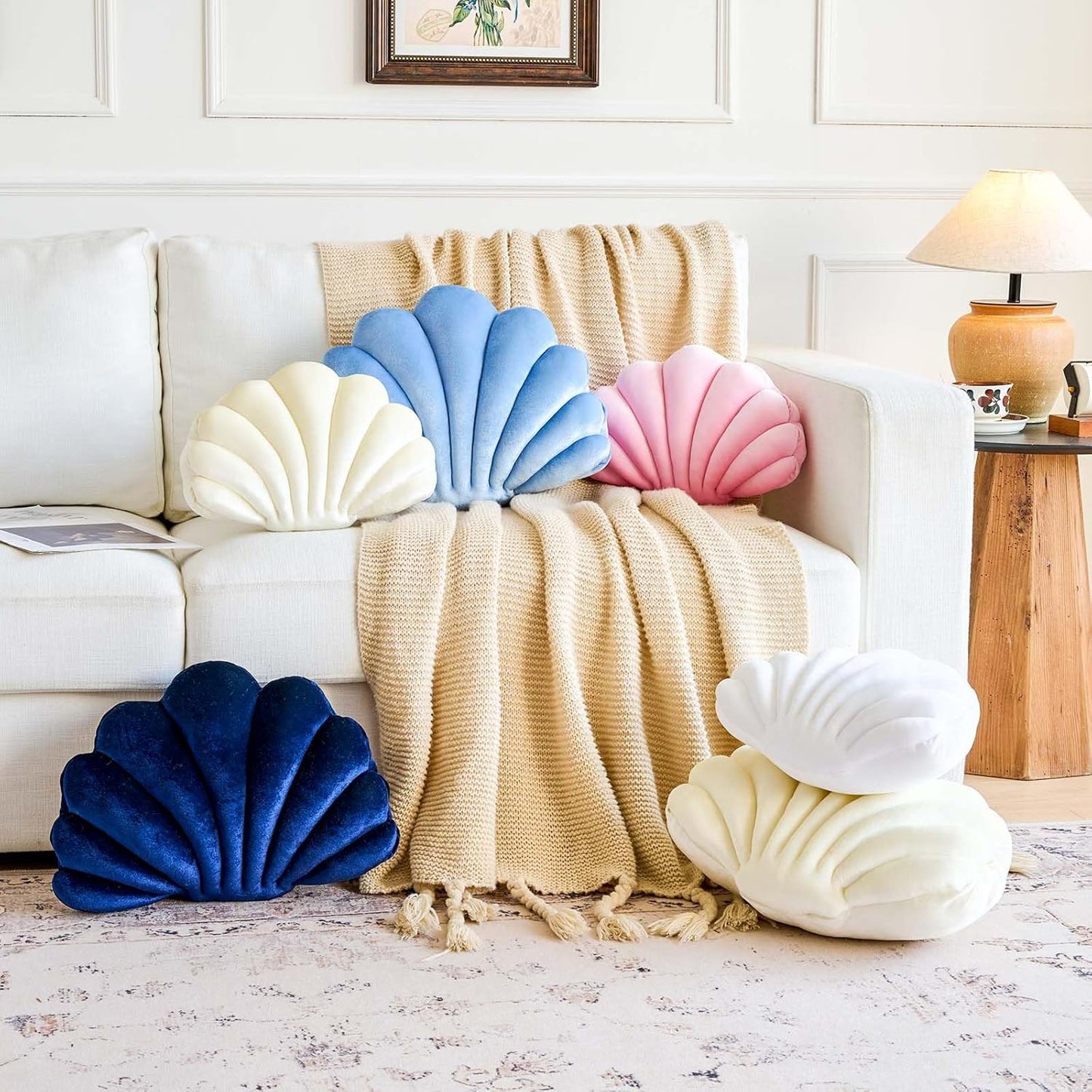 Pink Seashell Throw Pillows, Shell Shaped Throw Pillows, 18 Inch Soft Velvet Home Decorative Pillow Plush Cushion for Bed Couch Living Sofa Room Decor Accent Throw Pillow