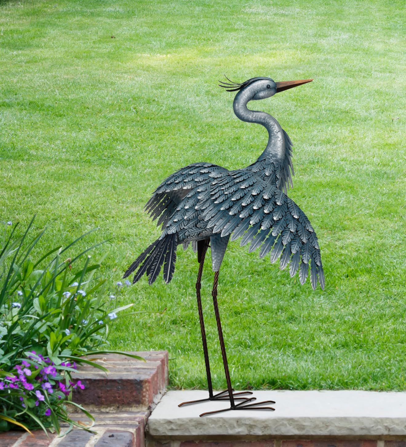 Regal Art & Gift Outdoor Garden Décor, Unique Bird Sculpture, Rustic Metal Bird Statues, Garden Ornaments, Bird Figurine for Lawn, Decorative Sculpture, Heron, Blue, Wings Down, 41"height