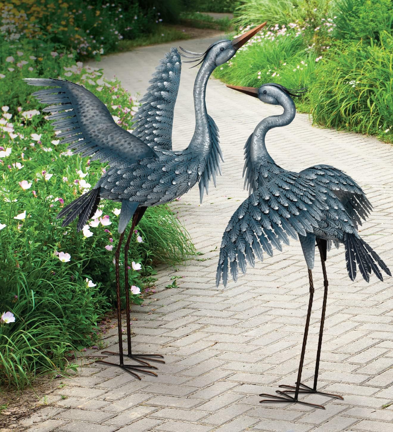 Regal Art & Gift Outdoor Garden Décor, Unique Bird Sculpture, Rustic Metal Bird Statues, Garden Ornaments, Bird Figurine for Lawn, Decorative Sculpture, Heron, Blue, Wings Down, 41"height