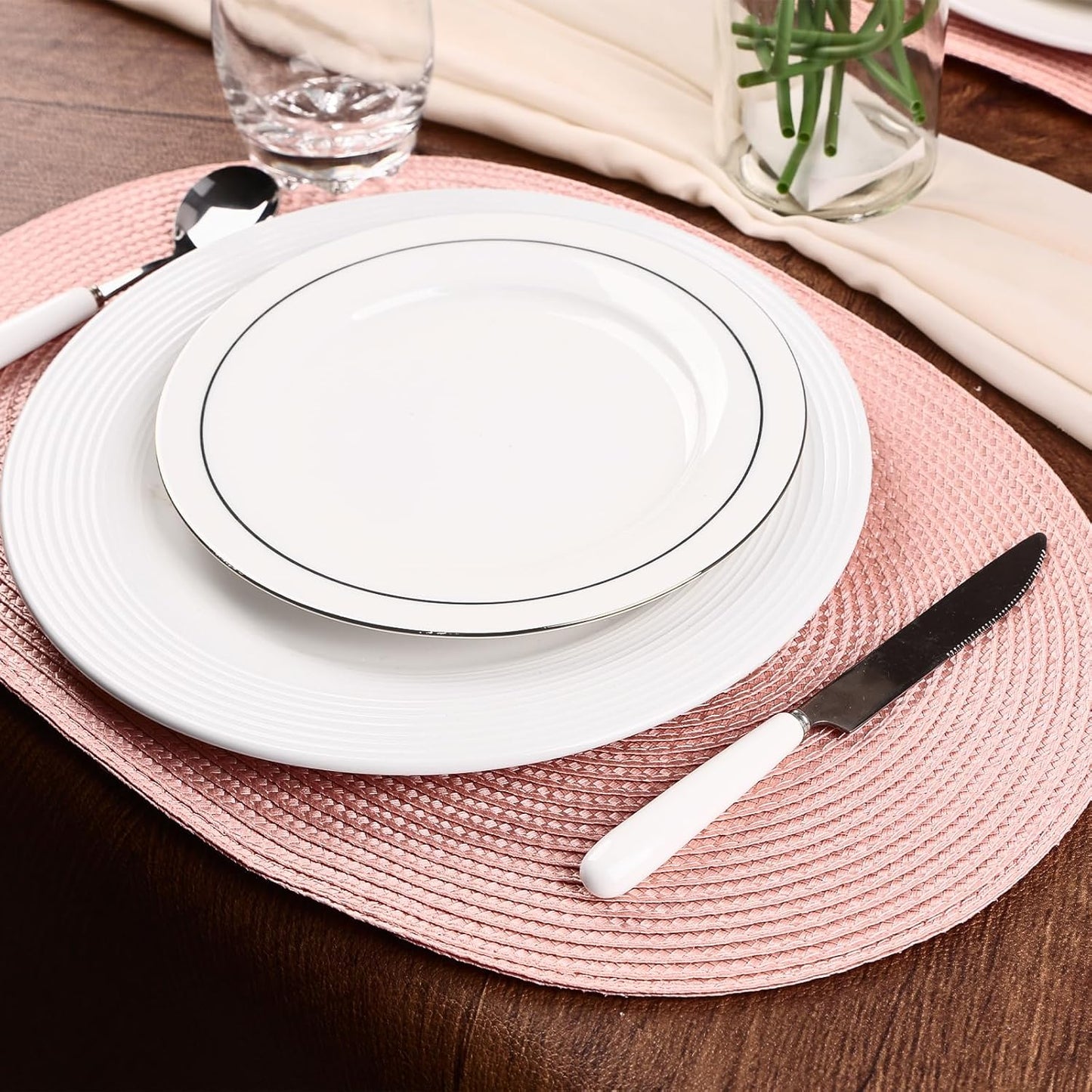 AHHFSMEI Placemats Set of 6 for Dining Table Washable Woven Vinyl Non-Slip 18x12 inches Placemat Heat-Resistant Durable Table Mats for Dining Table Easy to Clean(Pink)