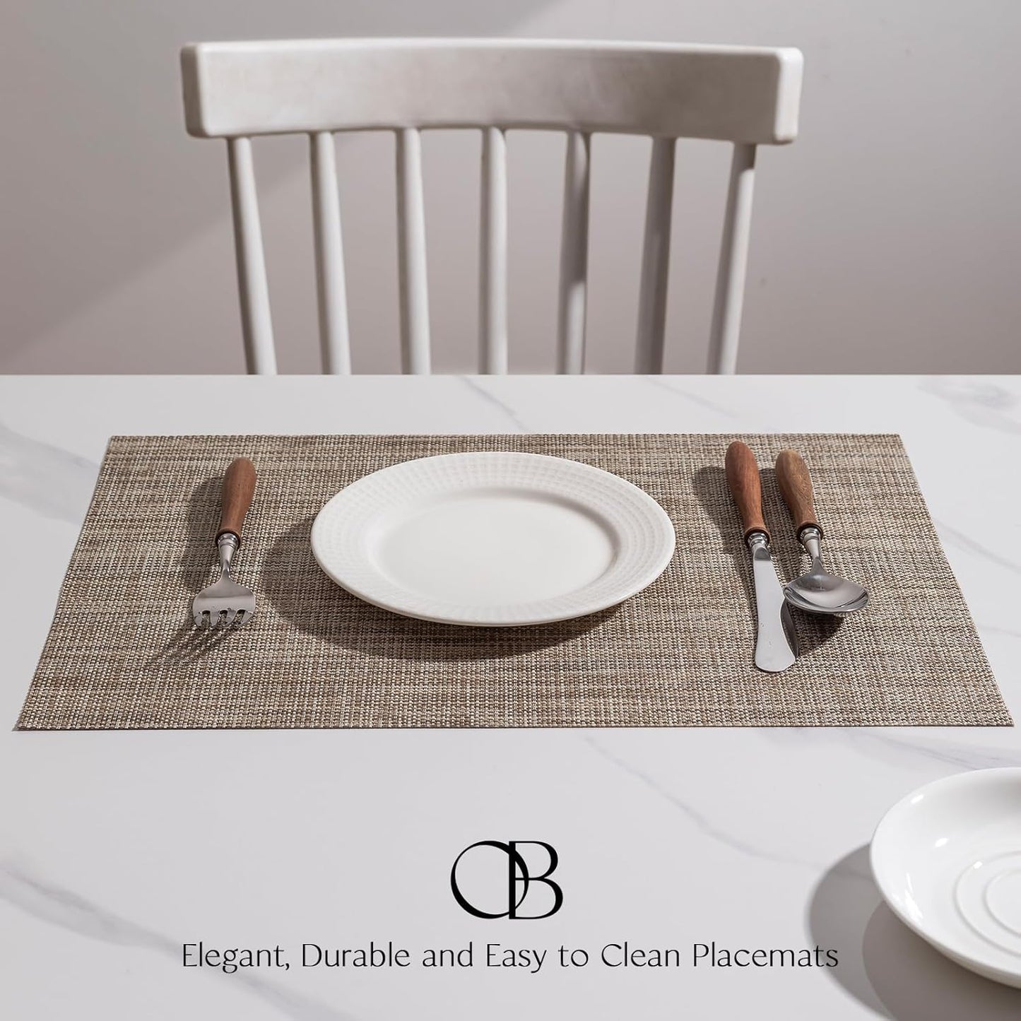 Placemats Set of 4 - Easy Clean Woven Vinyl Placemats for Dining Table, Indoor/Outdoor Place Mats, Washable PVC Table Mats（Caramel）