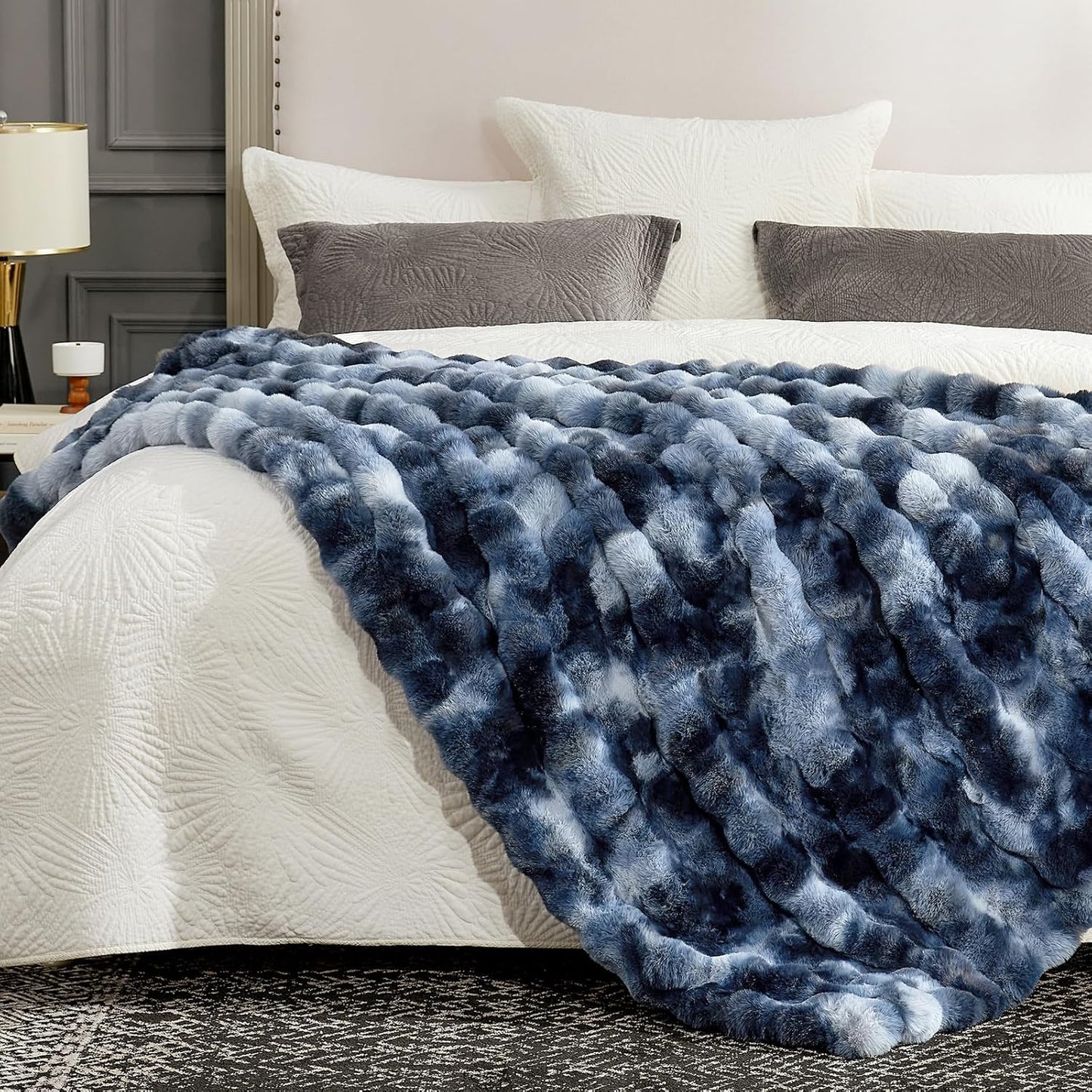 Cozy Bliss Faux Fur Throw Blanket for Couch, Fuzzy Soft Plush Thick Bubble Blanket for Sofa Bedroom Living Room, 50 * 60 Inches Tie-dye Blue