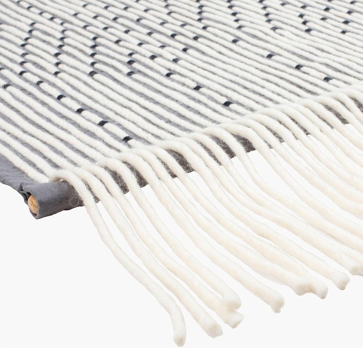 Mark&Day Wall Art, Schlublberg Modern Farmhouse Medium Gray Macrame Tapestry Wall Hanging for Living Room, Bedroom, Office or Kitchen (36"H x 24"W)