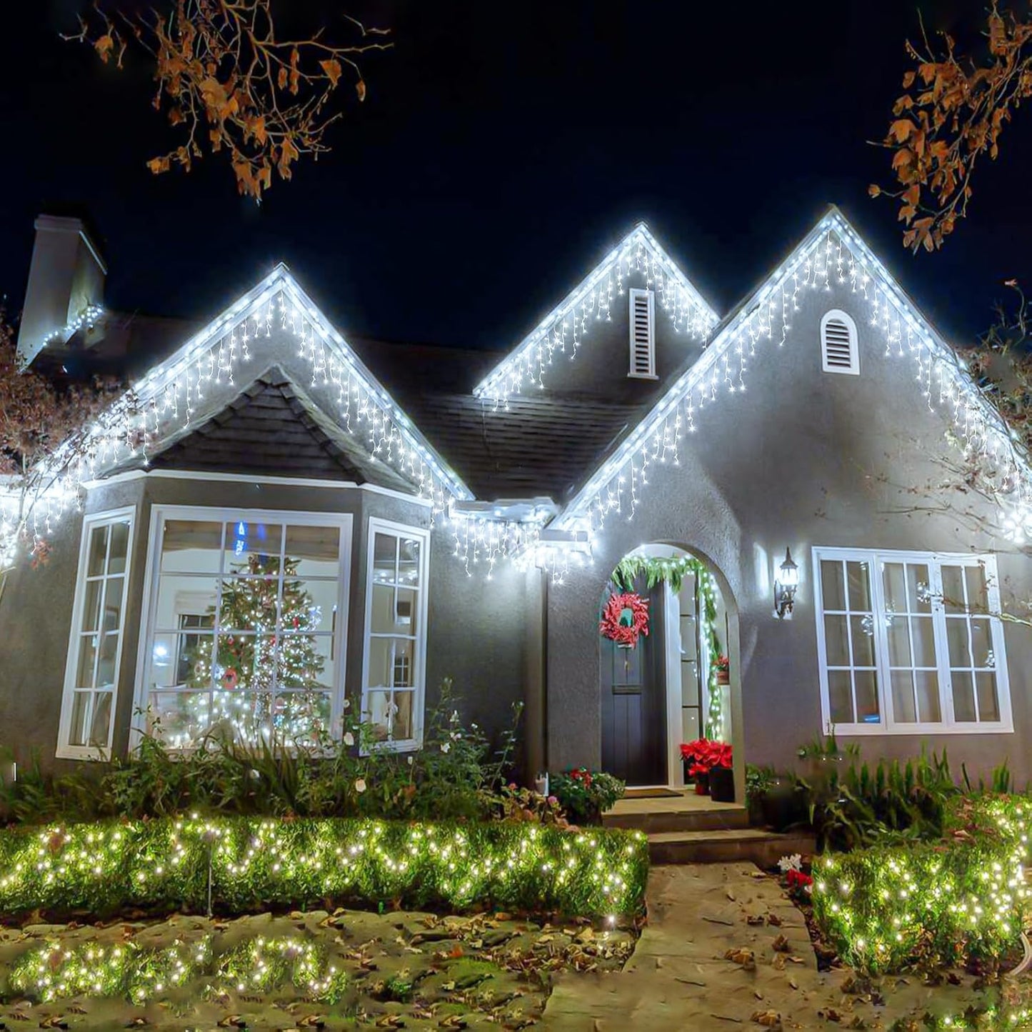 Icicle lights Outdoor - 33ft Christmas Lights with 400LED 75 Drops 8 Modes, Plug in Curtain String Lights Waterproof for Holiday Wedding Party Home Garden Bedroom Indoor Outdoor Decoration, Cool White