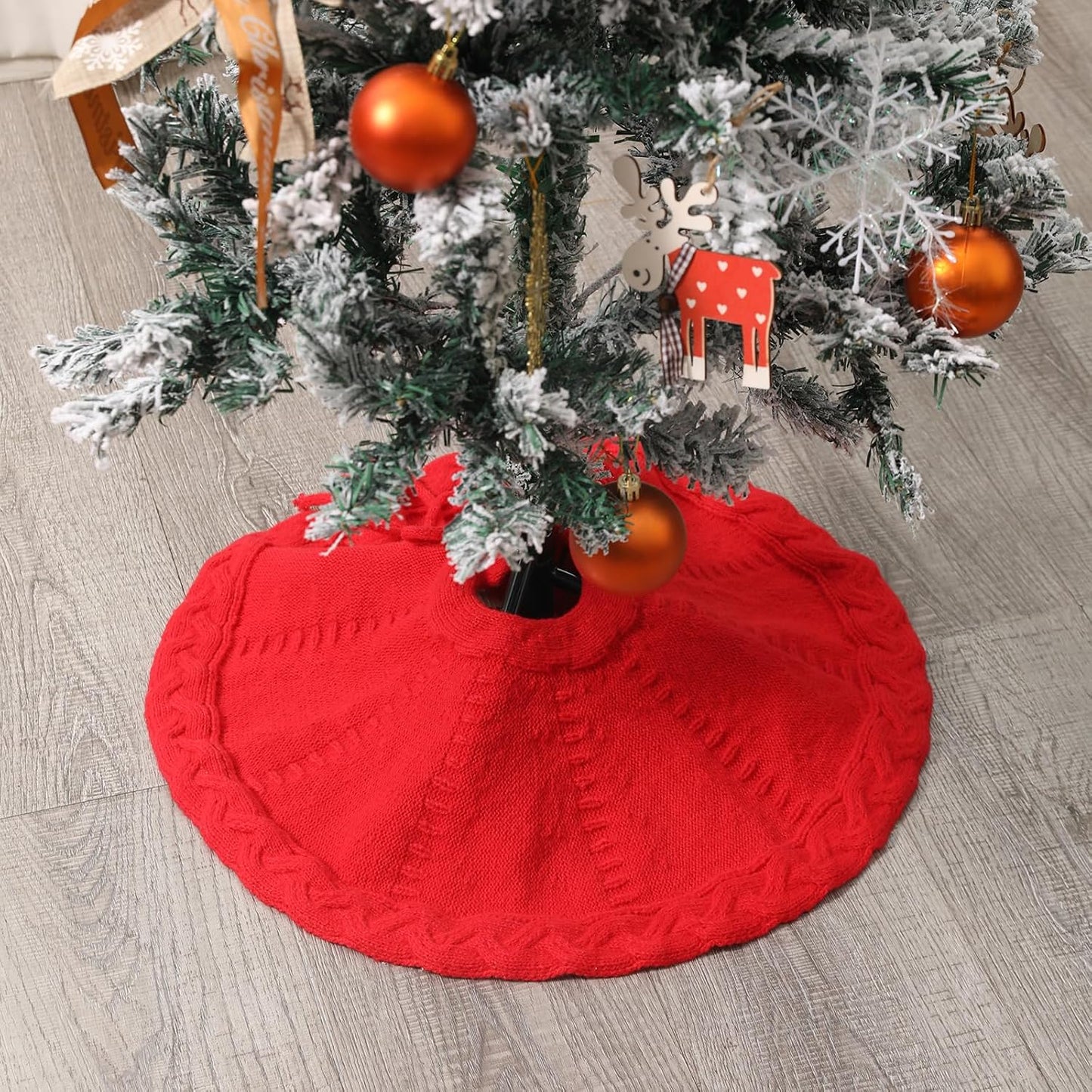 Mini Red Tree Skirt,19 Inches Knitted Christmas Tree Skirt,Christmas Tree Decorations, Farmhouse Christmas Decor Xmas Holiday Home Party Decorations