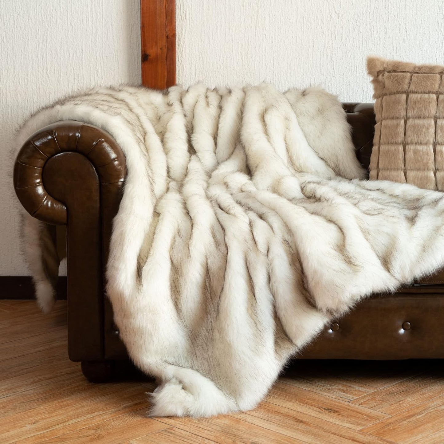 BATTILO HOME Luxury White Faux Fur Throw Blanket Long Pile with Black Tips, 51"x67", Super Warm Thick Faux Fur Blanket for Couch, Bed, Fuzzy Fluffy Elegant Cozy Blanket