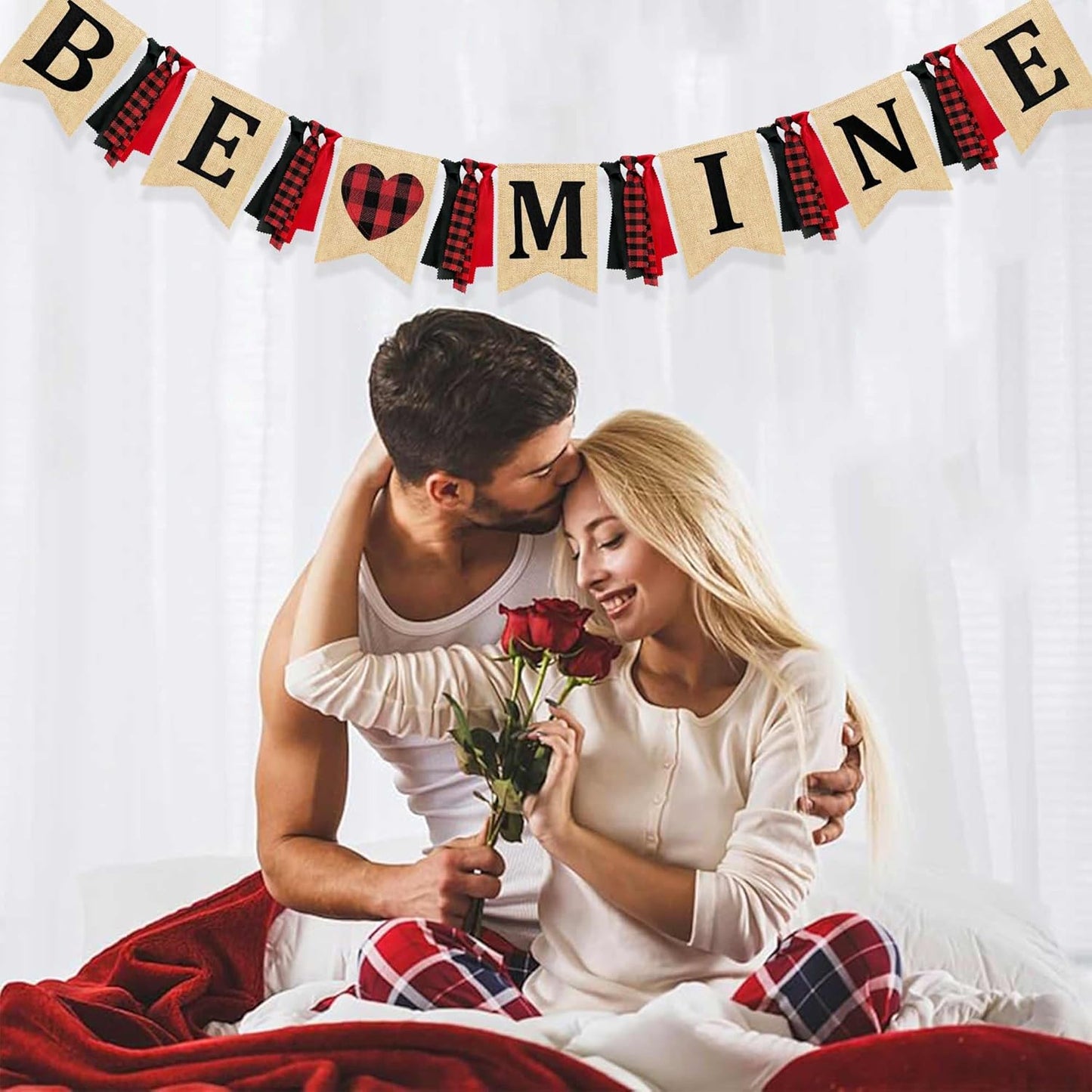 Valentine’s Day Party Decorations Be Mine Felt Sign Burlap Pennant Banner Flag Heart with Black Red Buffalo Plaid Fabric Ribbon for Valentine’s Day Wedding Birthday Party Supplies