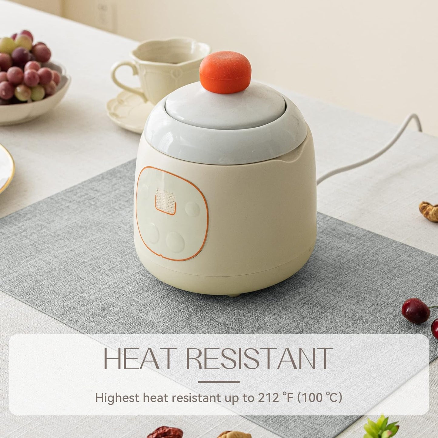 Romanstile Vinyl Placemats Set of 6-12 X 18 Inch - Heat Resistant Place Mats 100% Waterproof Oilproof Wipeable Reversible Faux Leather Table Mats for Kitchen/Dining/Party/Outdoor, Light Grey