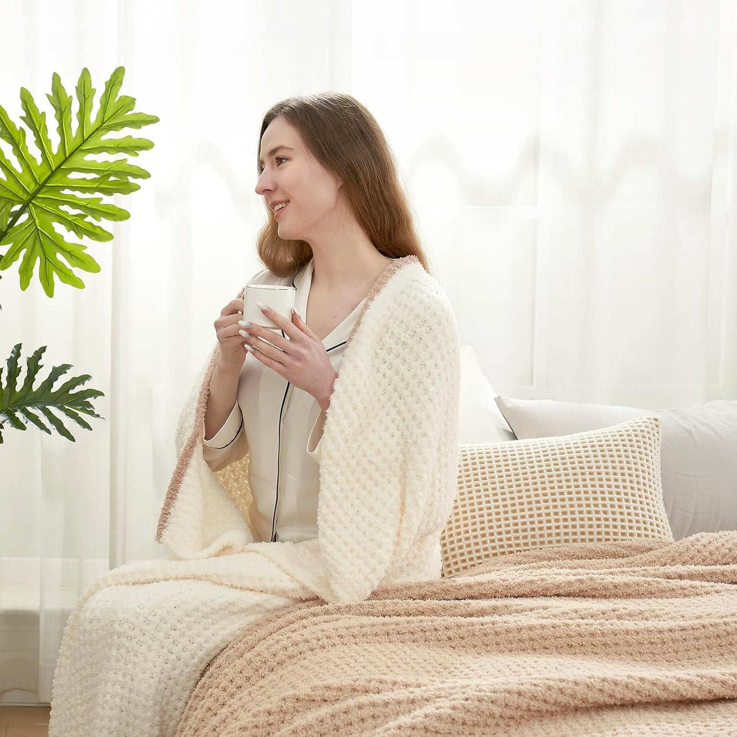 Snuggle Sac Cream Waffle Throw Blanket for Couch Bed Sofa 60x80 inches, Reversible Cream Blanket Microfiber Fluffy Fuzzy Cozy Knit Twin Blanket for Women Mothers Birthday Gifts