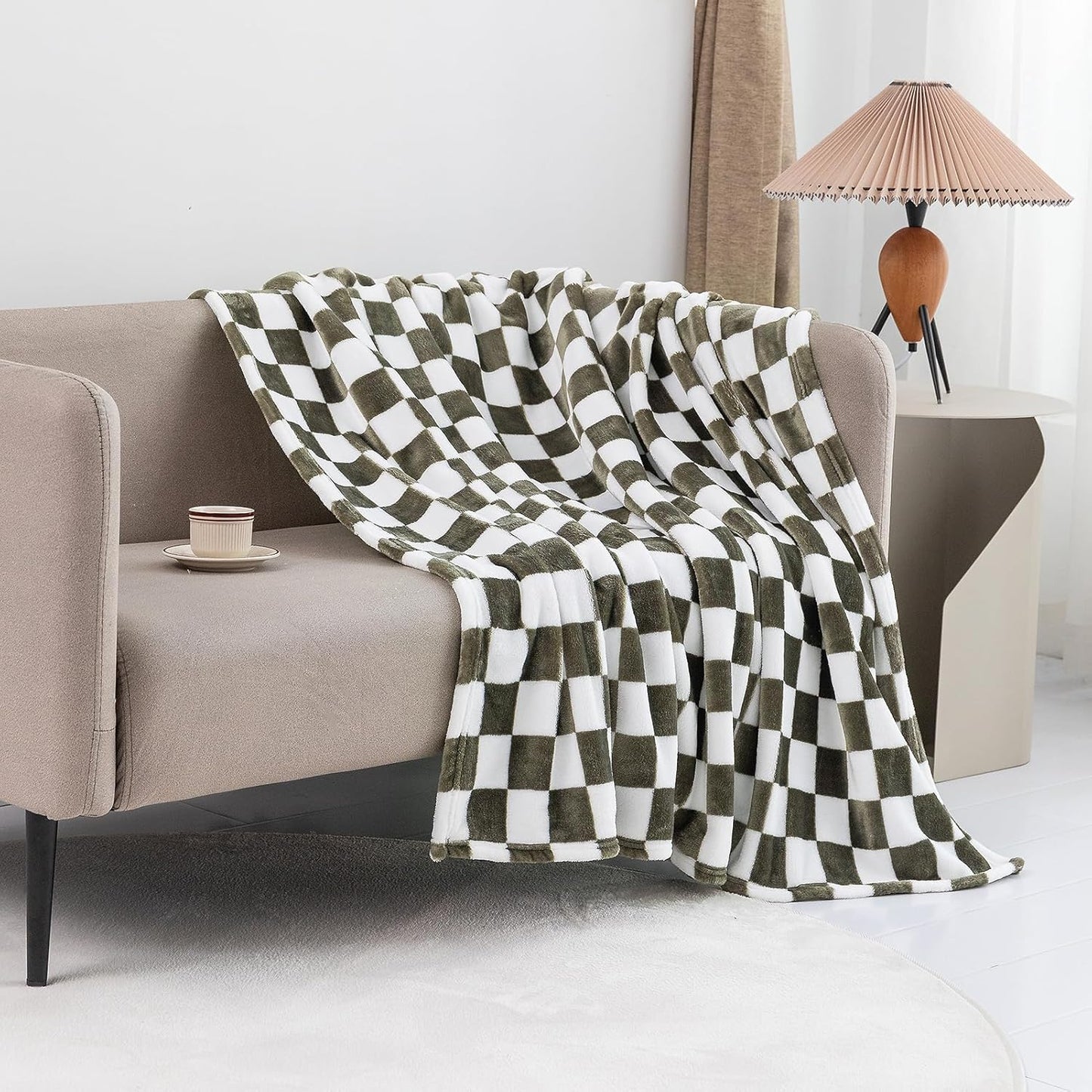 LOMAO Throw Blankets Flannel Blanket with Checkerboard Grid Pattern Soft Throw Blanket for Couch, Bed, Sofa Luxurious Warm and Cozy for All Seasons (Dark Olive, 40"x50")