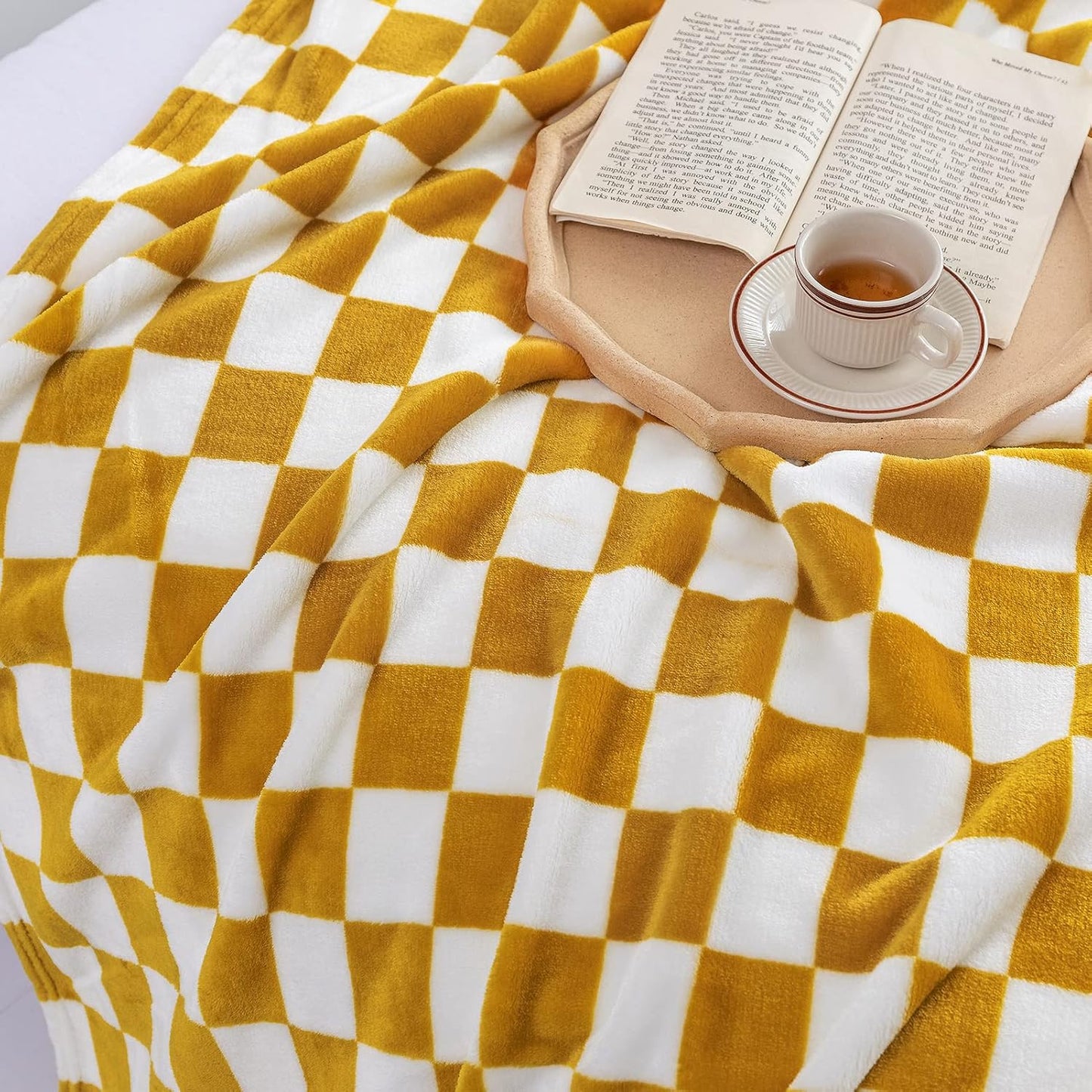 LOMAO Throw Blankets Flannel Blanket with Checkerboard Grid Pattern Soft Throw Blanket for Couch, Bed, Sofa Luxurious Warm and Cozy for All Seasons (Yellow, 60"x80")