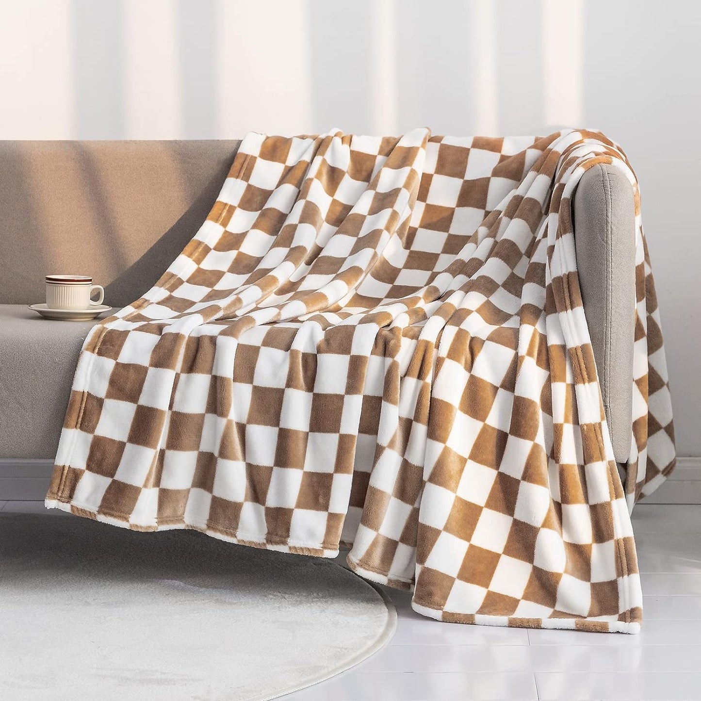 LOMAO Throw Blankets Flannel Blanket with Checkerboard Grid Pattern Soft Throw Blanket for Couch, Bed, Sofa Luxurious Warm and Cozy for All Seasons (Khaki, 40"x50")