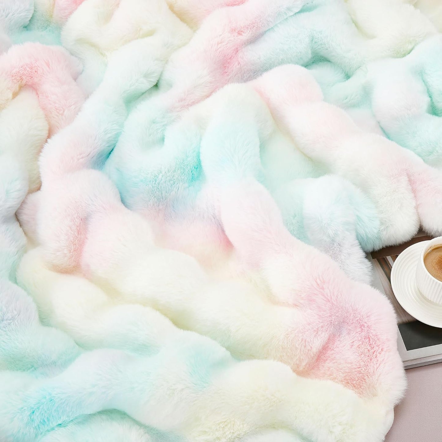 DREAMNINE Oversized Colorful Soft Thick Bubble Faux Fur Throw Blanket Twin Size 60" x 70", Luxury Big Fuzzy Bed Blankets,Warm Cozy Furry Blanket for Winter,Cute Lovely Blankets for Girl Women,Rainbow