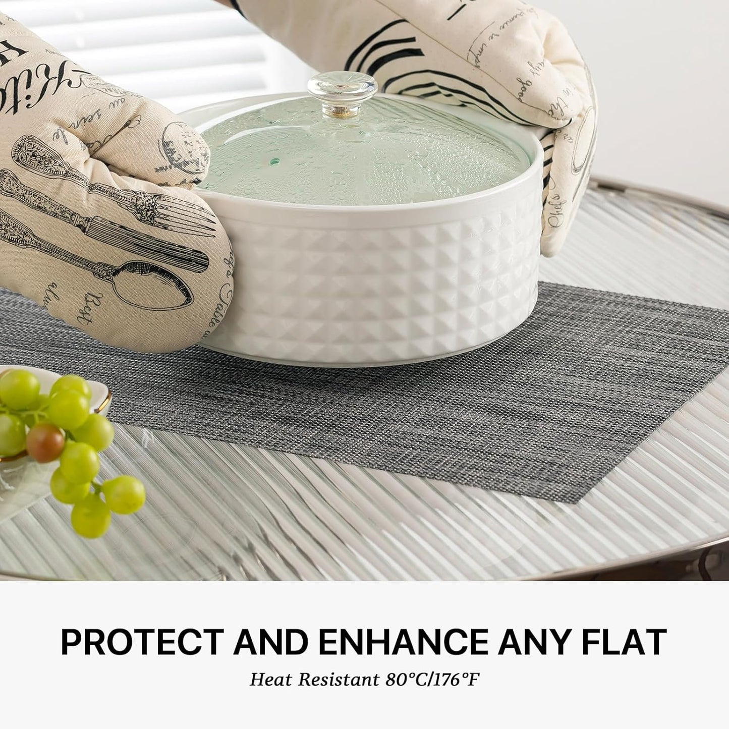 LEXMORE Placemat Set of 4 Vinyl/Plastic Woven Place Mats for Kitchen Table Indoor/Outdoor Washable Placemat Wipeable Dining Table Mats(Dark Gray)