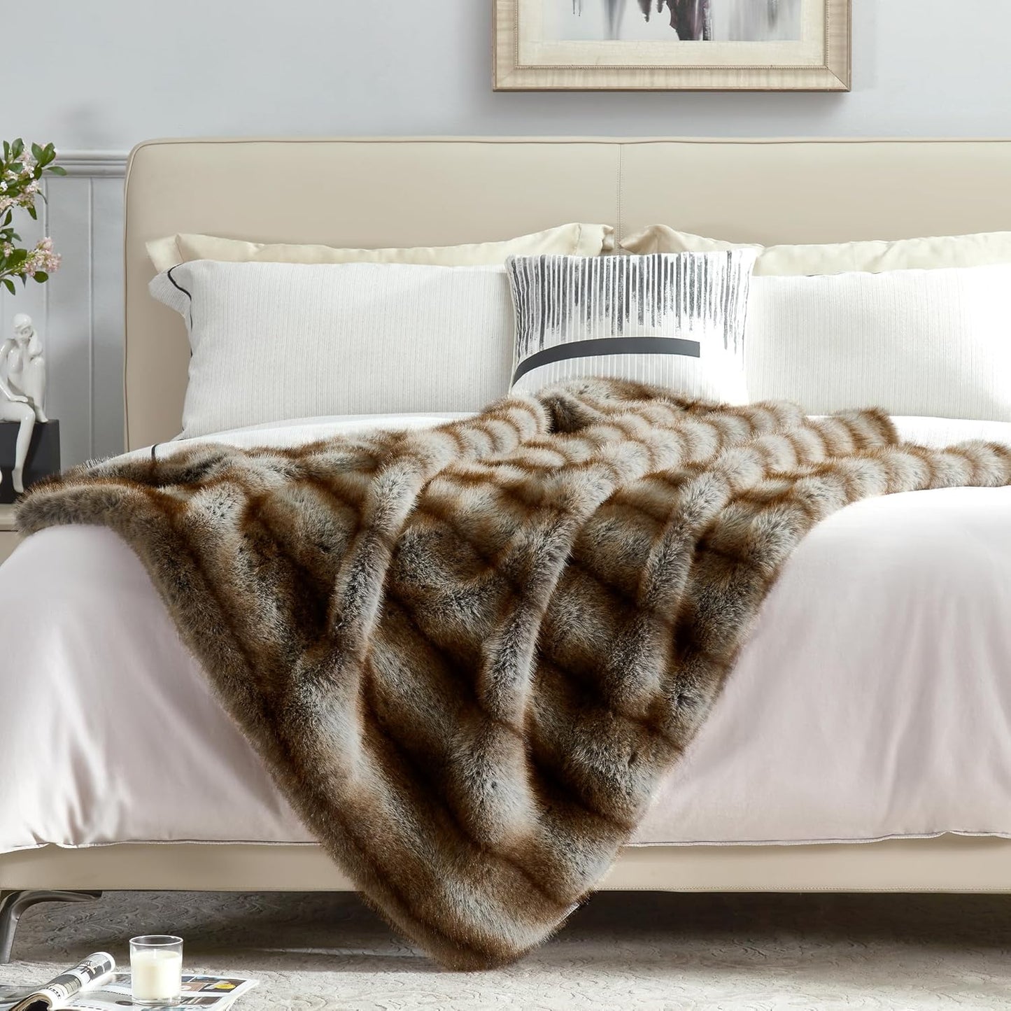 DREAMNINE Premium Luxury Fuzzy Animal Skin Faux Fur Throw Blanket 50" x 60", Double Sided Soft Long Shaggy Lion Fluffy Bear Blankets, Thick Warm Cozy Accent Wolf Furry Blanket for Winter,Reddish Brown