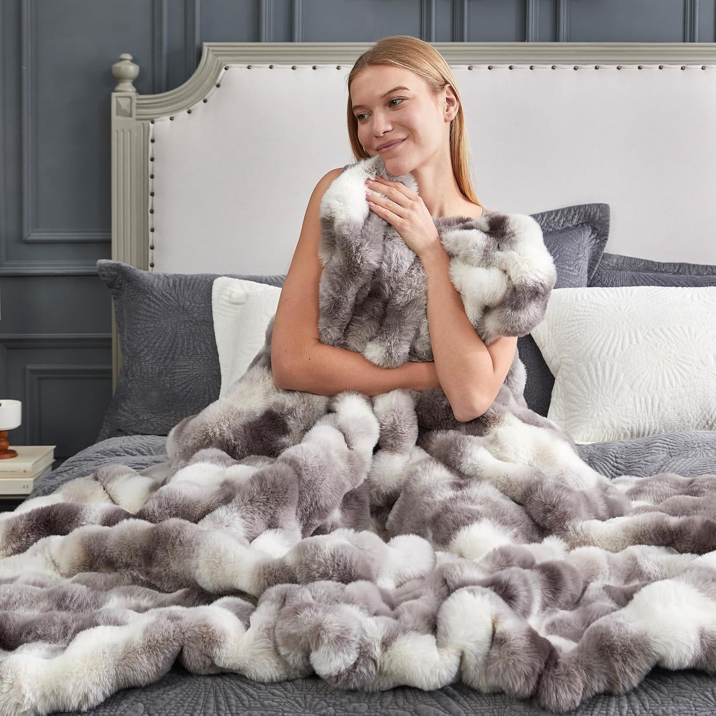 Cozy Bliss Faux Fur Throw Blanket for Couch, Fuzzy Soft Plush Thick Bubble Blanket for Sofa Bedroom Living Room, 60 * 80 Inches Tie-dye Taupe