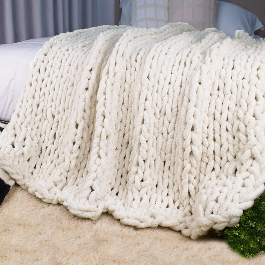 Carriediosa Chunky Knit Throw Blanket 60" X 80" Twin, 100% Hand Made Large Chenille Loop Yarn Soft Fluffy Throws for Couch Sofa Bed, Big Crochet Cozy Heavy Thick Cable Woven Blankets, Cream White