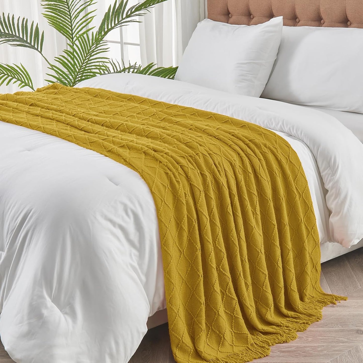 inhand Knitted Throw Blanket for Couch and Bed, Soft Living Room Home Decor Knitted Blanket with Tassel, Outdoor Lightweight Breathable Summer Blanket, Farmhouse Warm Woven Decorative, 50"x60"