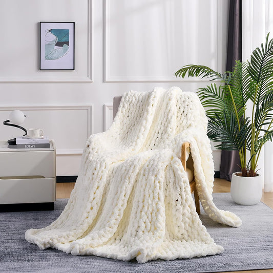L'AGRATY Chunky Knit Blanket Throw: Soft Chenille Yarn Throw Blanket 50x60 - Handmade Thick Cable Crochet Blanket - Large Chunky Rope Throw Blanket for Couch Sofa Bed Home Decor(Cream White)